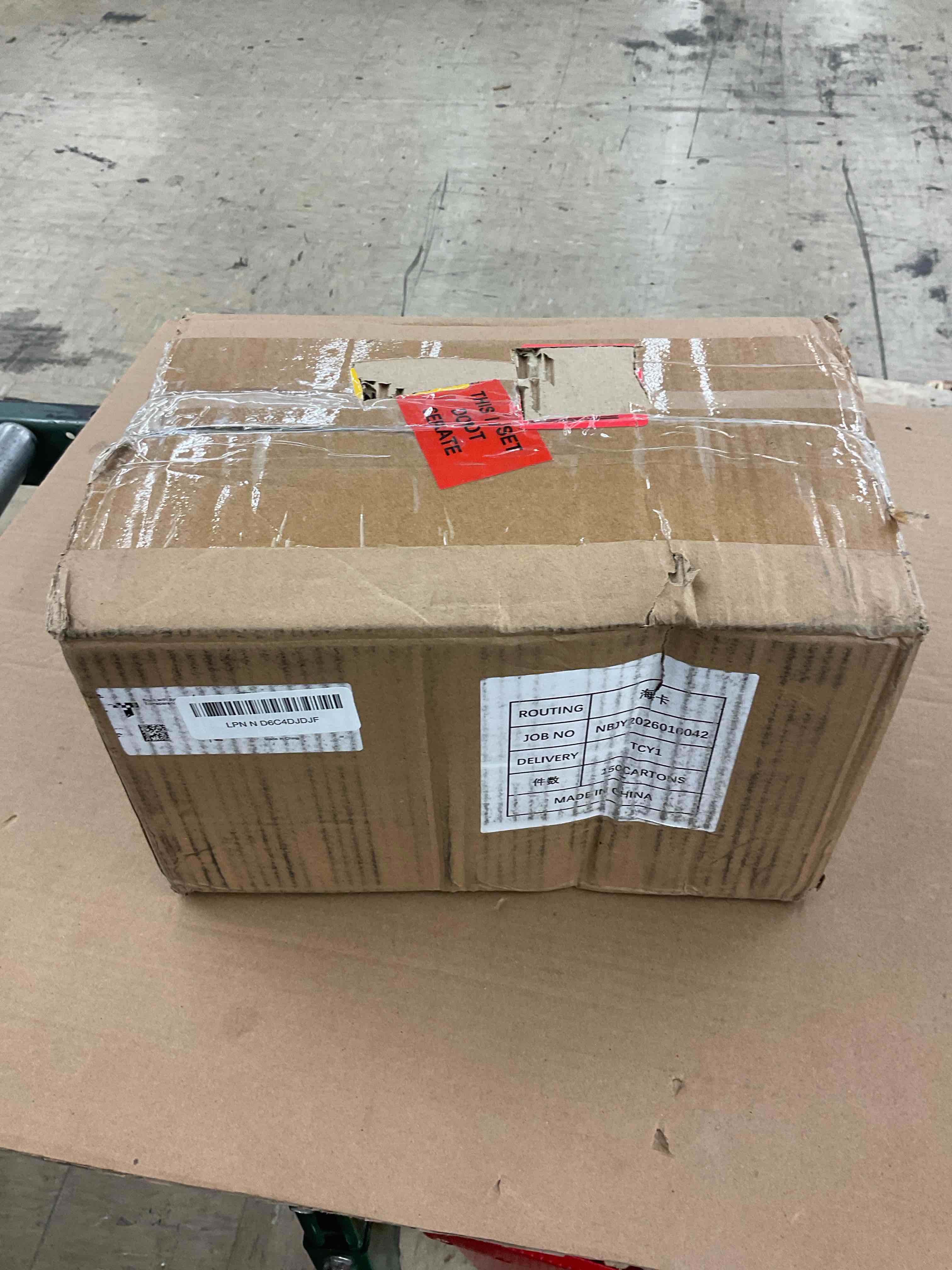 https://s3.amazonaws.com/lotting-images-prod/BoxBids/BXB0500301_1778607544036.jpeg