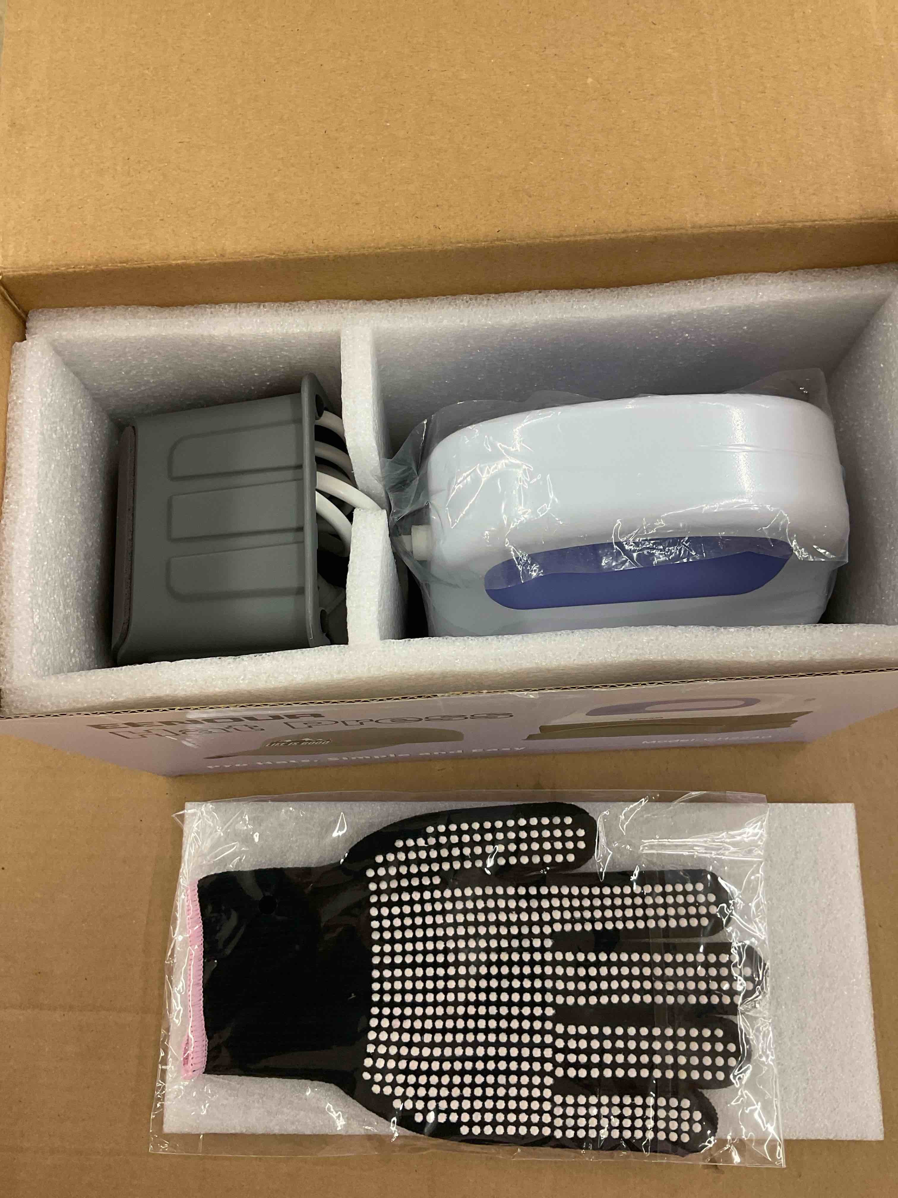 https://s3.amazonaws.com/lotting-images-prod/BoxBids/BXB0500308_1778608940312.jpeg