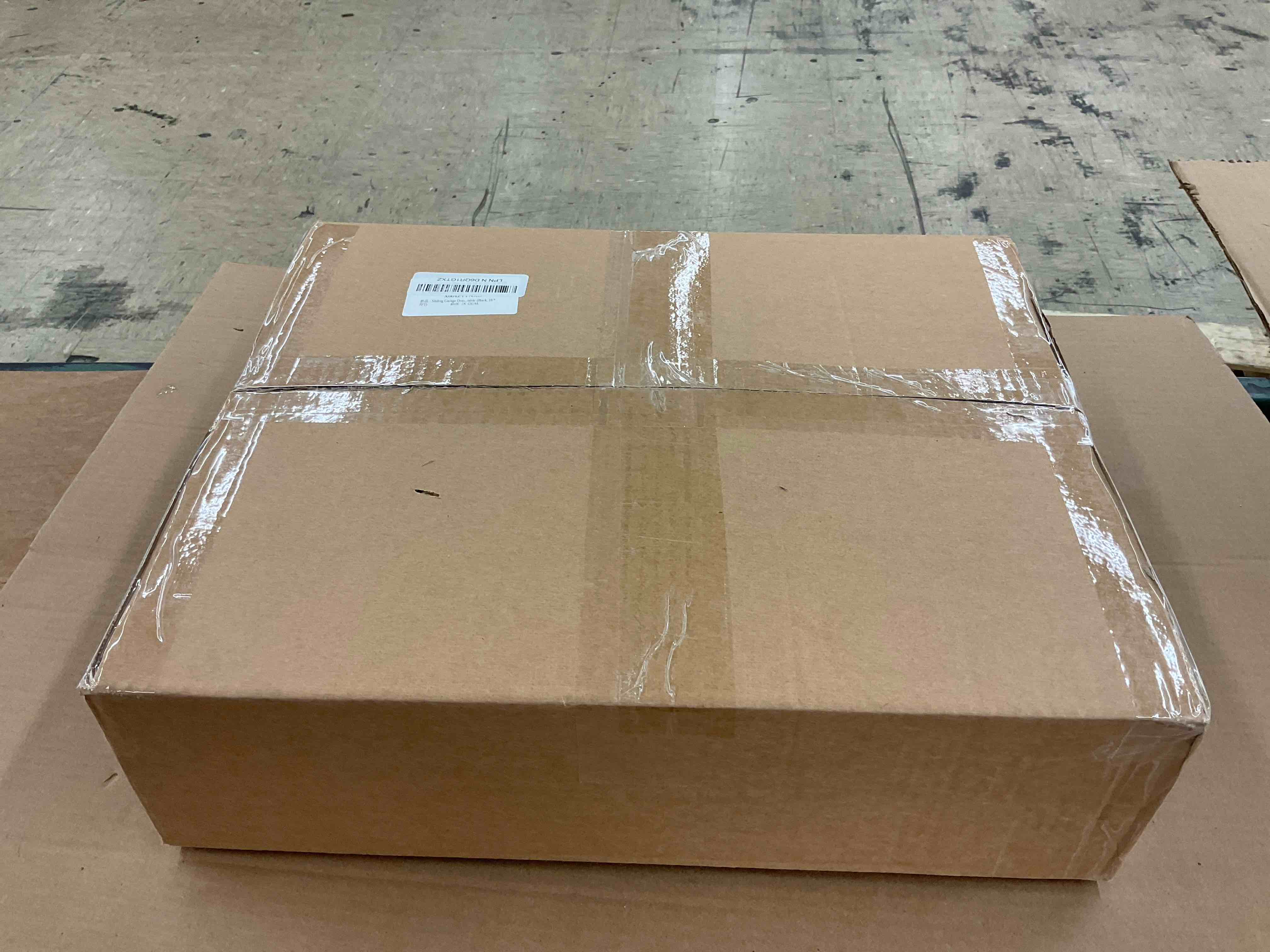 https://s3.amazonaws.com/lotting-images-prod/BoxBids/BXB0500318_1778611165323.jpeg