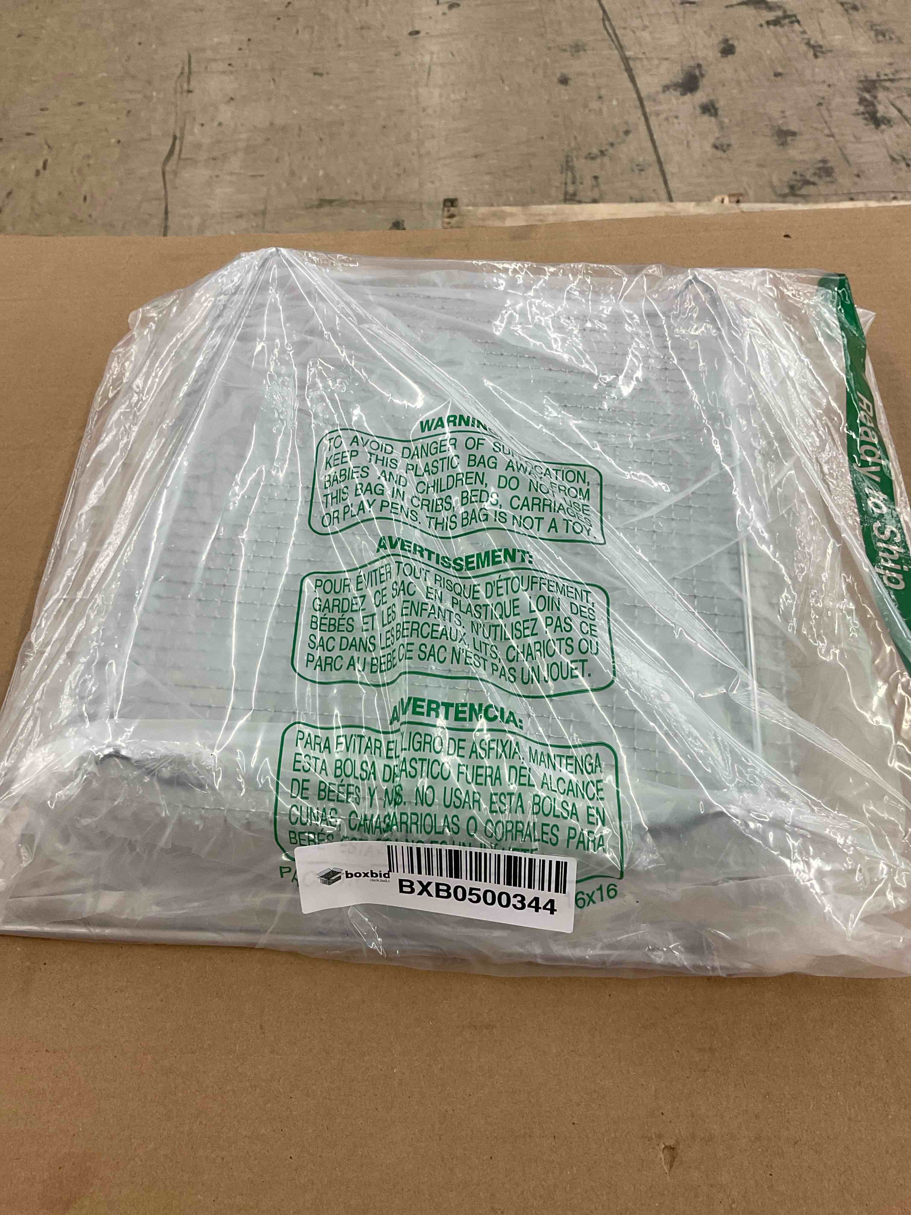 https://s3.amazonaws.com/lotting-images-prod/BoxBids/BXB0500344_1778606297662.jpeg
