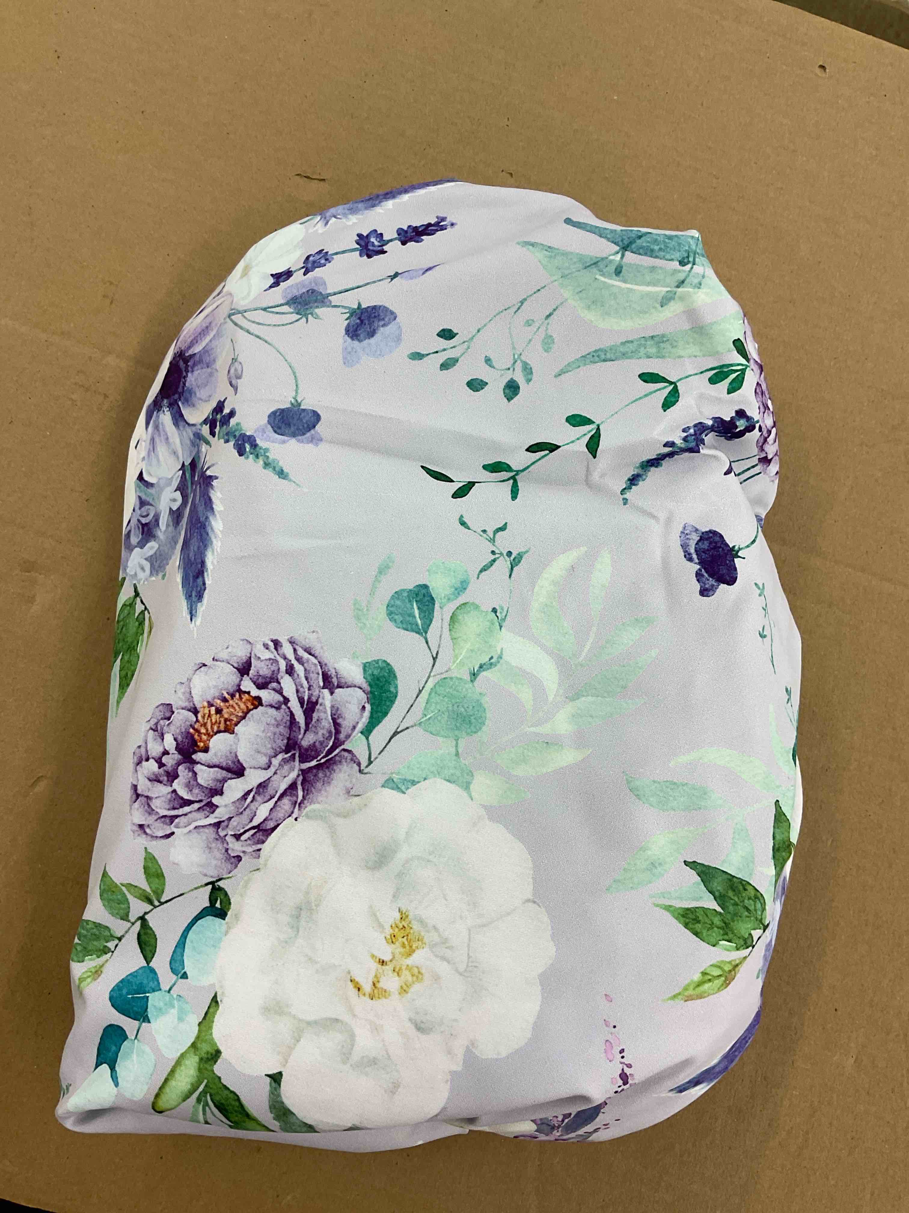 https://s3.amazonaws.com/lotting-images-prod/BoxBids/BXB0500357_1778606713183.jpeg