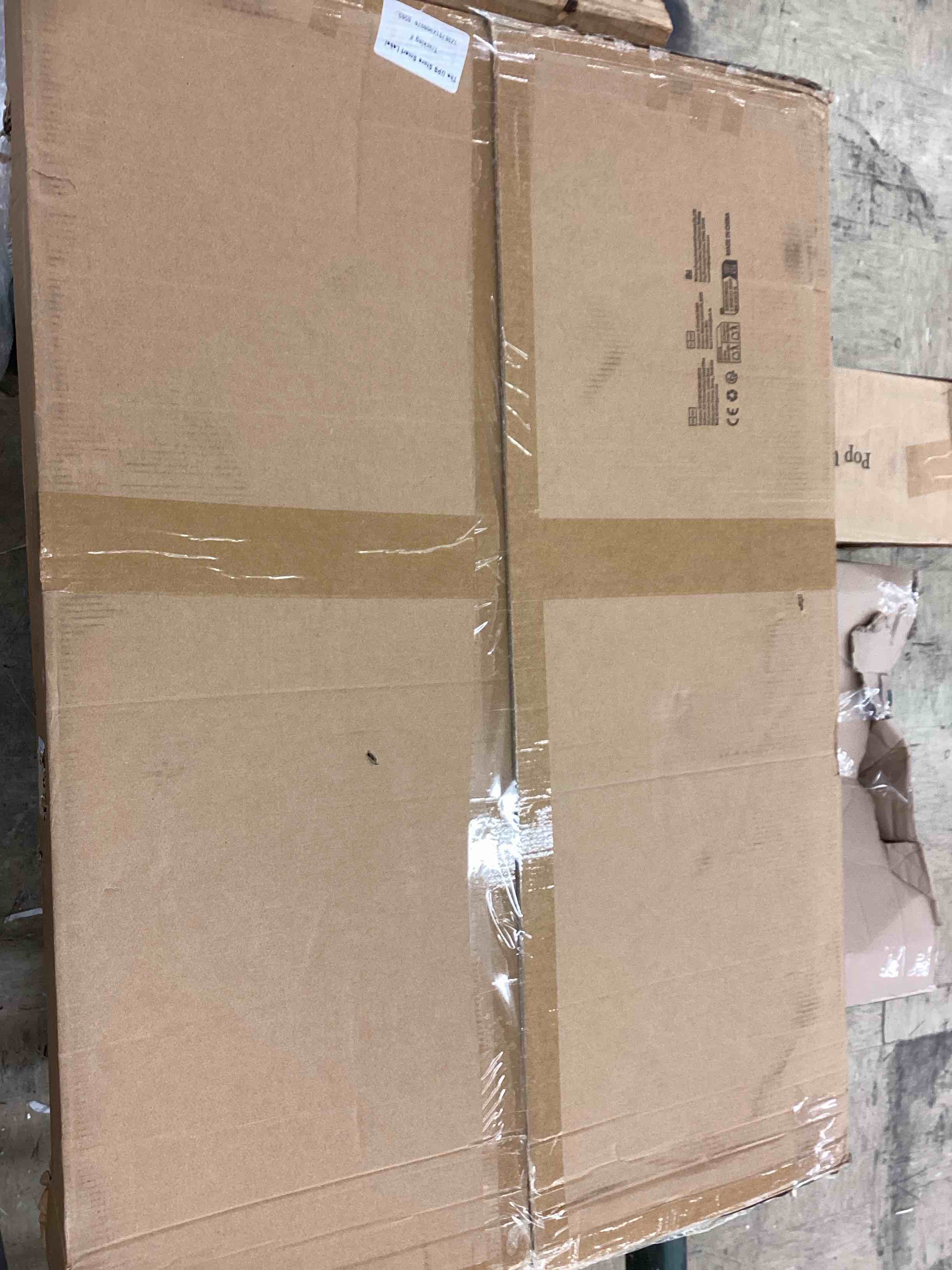https://s3.amazonaws.com/lotting-images-prod/BoxBids/BXB0500390_1778249843167.jpeg