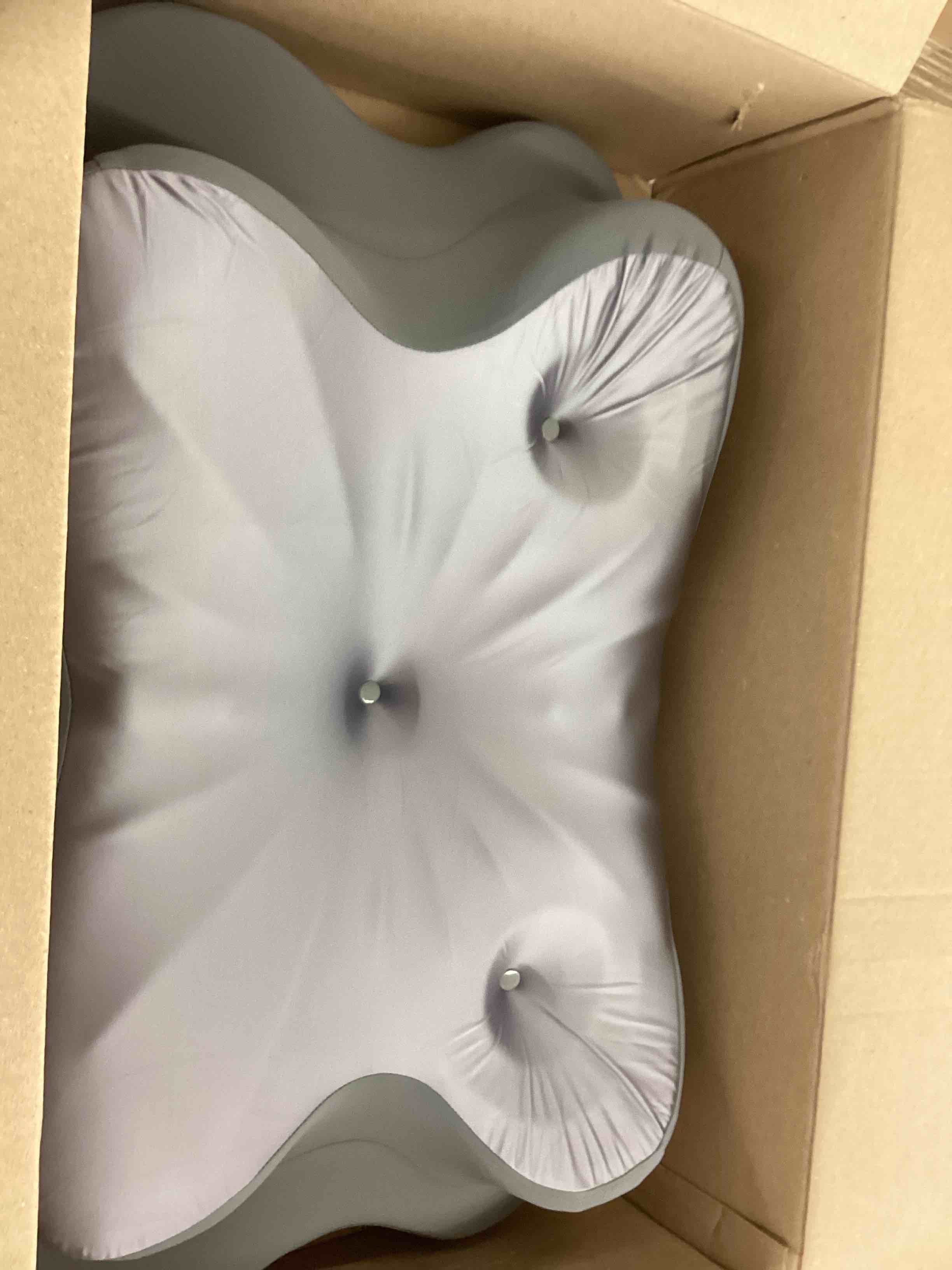 https://s3.amazonaws.com/lotting-images-prod/BoxBids/BXB0500398_1778253659880.jpeg