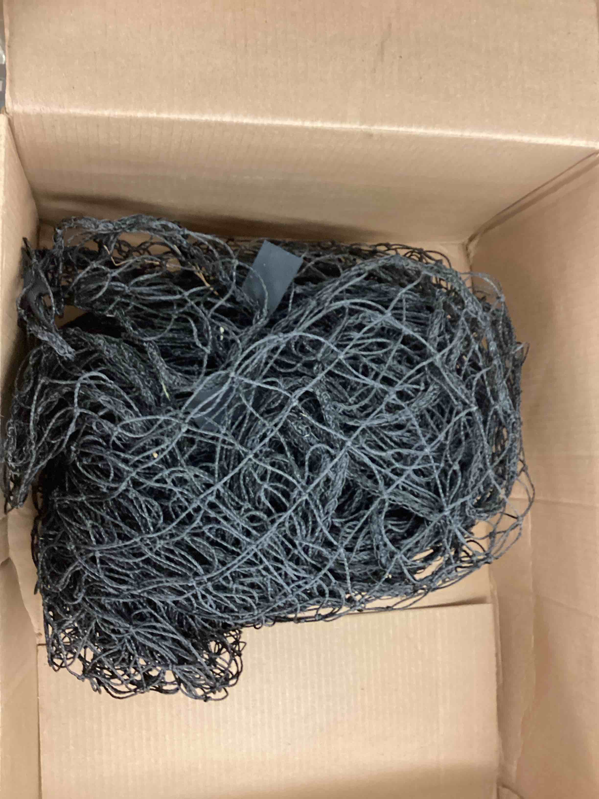 https://s3.amazonaws.com/lotting-images-prod/BoxBids/BXB0500399_1778253803160.jpeg