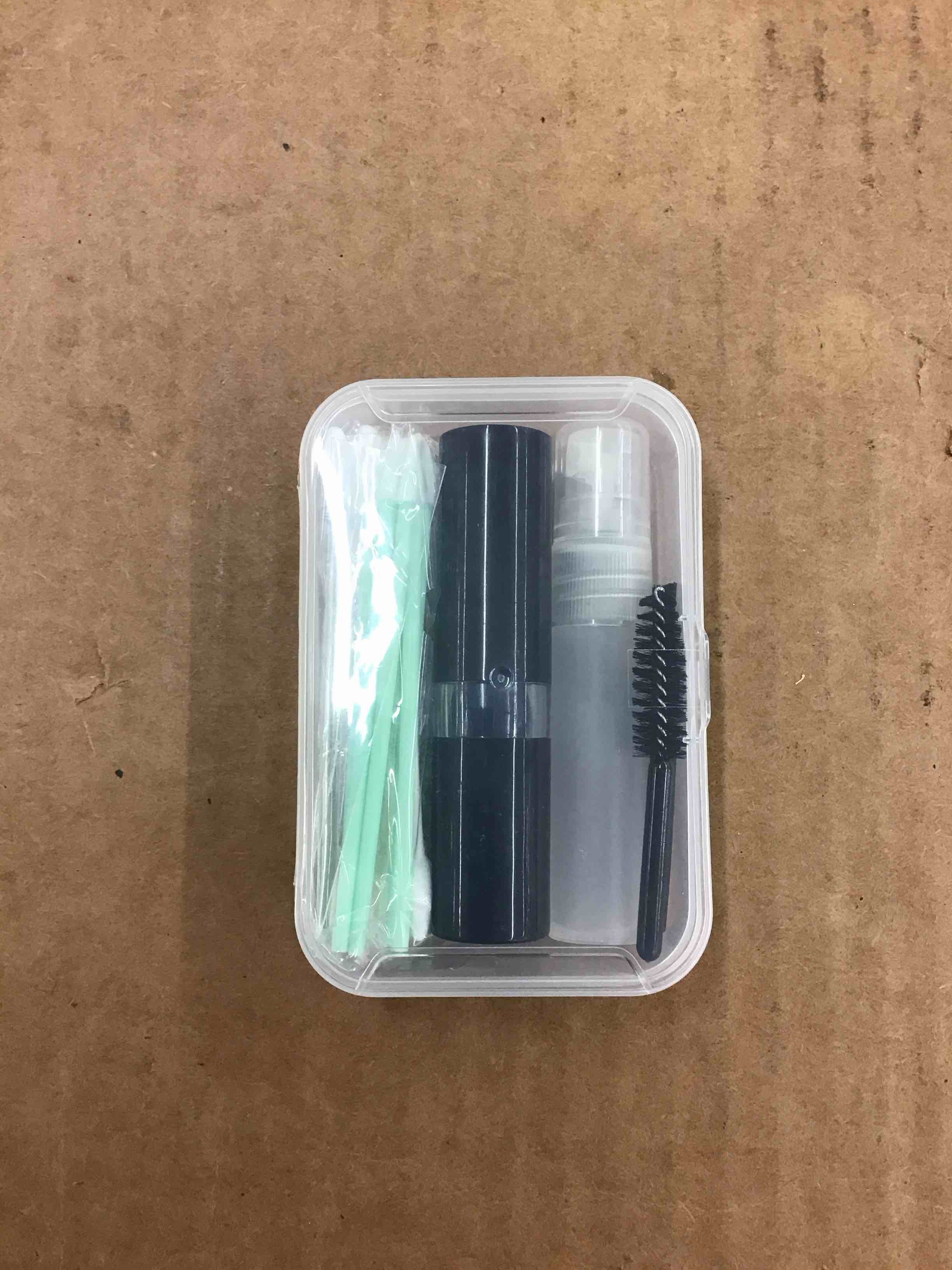 https://s3.amazonaws.com/lotting-images-prod/BoxBids/BXB0500581_1778159887393.jpeg