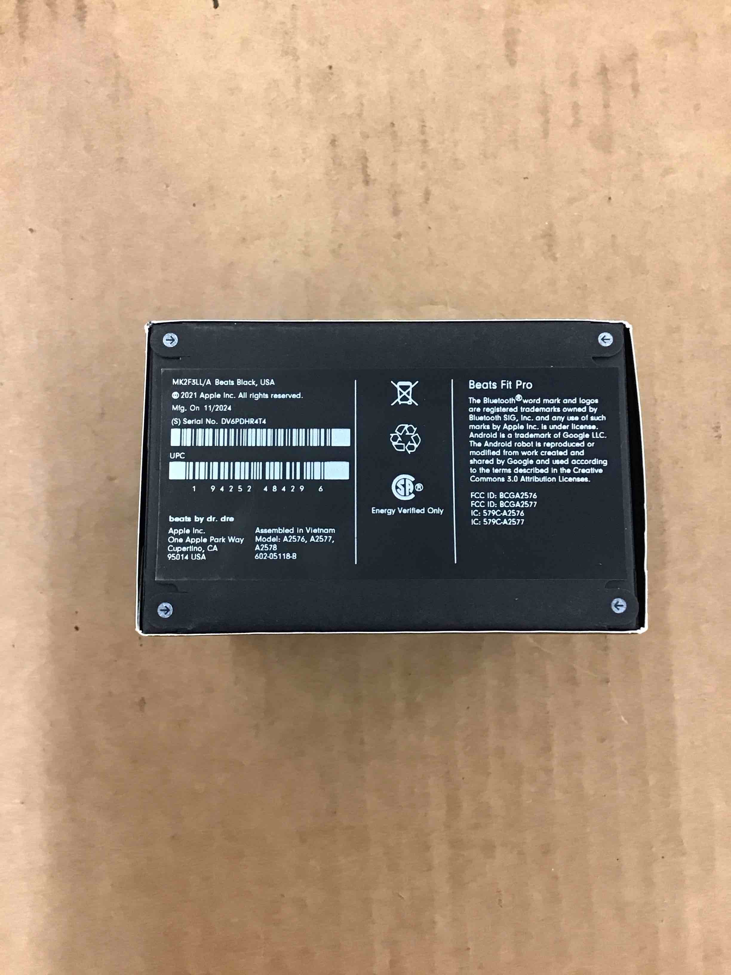 https://s3.amazonaws.com/lotting-images-prod/BoxBids/BXB0500603_1778163392486.jpeg