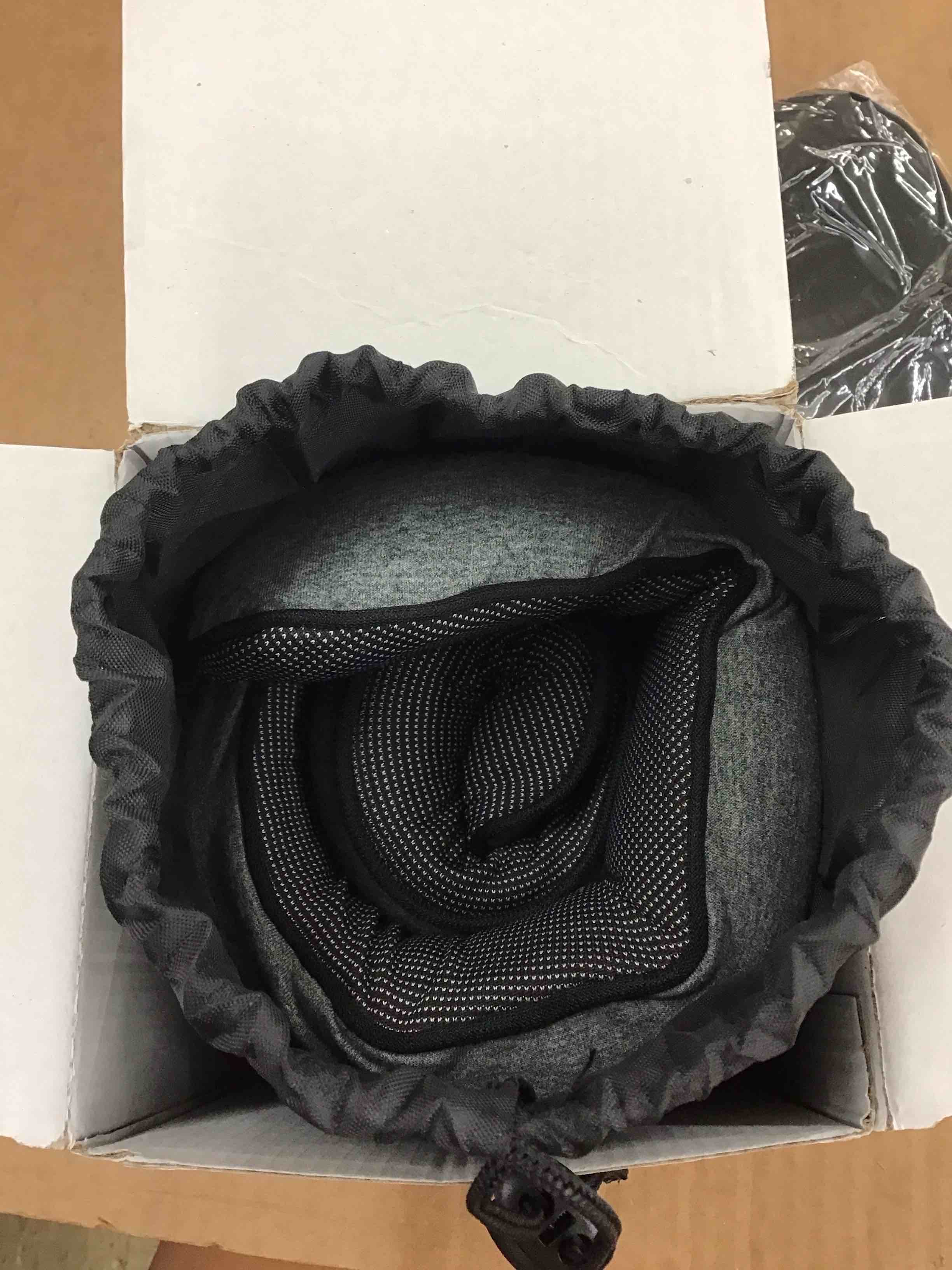https://s3.amazonaws.com/lotting-images-prod/BoxBids/BXB0500612_1778164527958.jpeg
