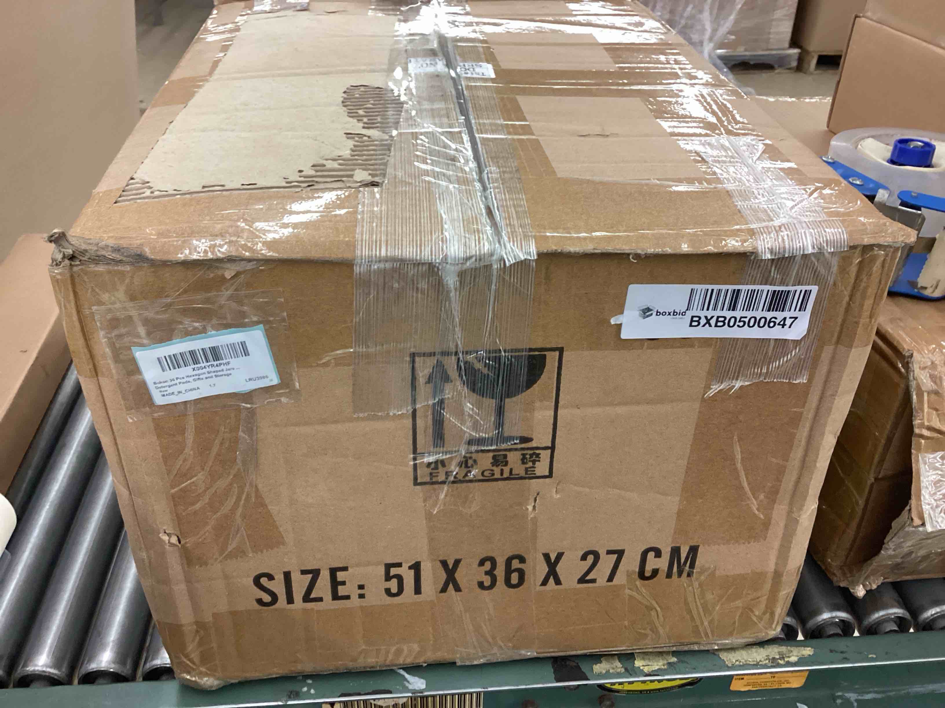 https://s3.amazonaws.com/lotting-images-prod/BoxBids/BXB0500647_1778007891447.jpeg