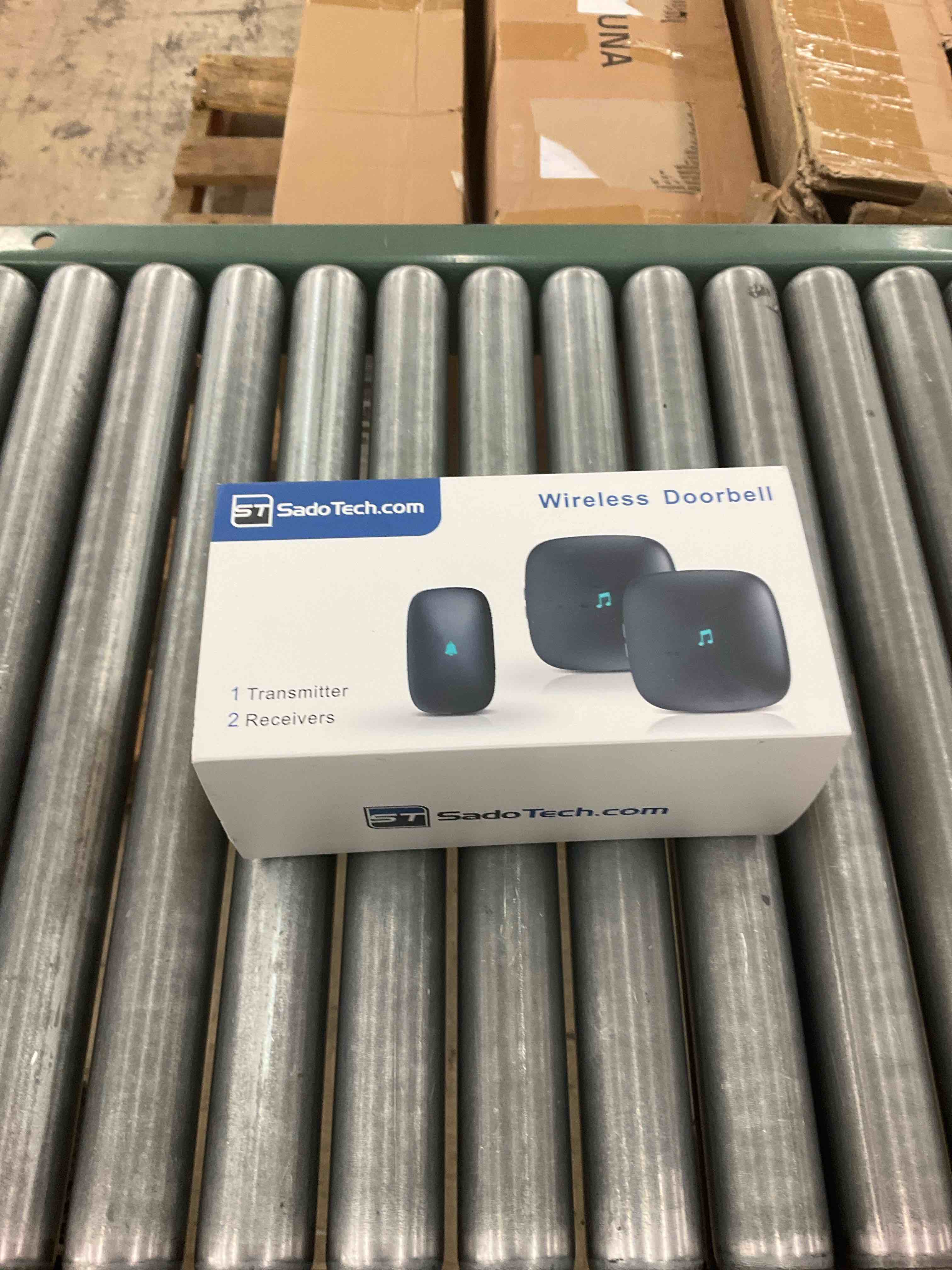https://s3.amazonaws.com/lotting-images-prod/BoxBids/BXB0500667_1778091596460.jpeg