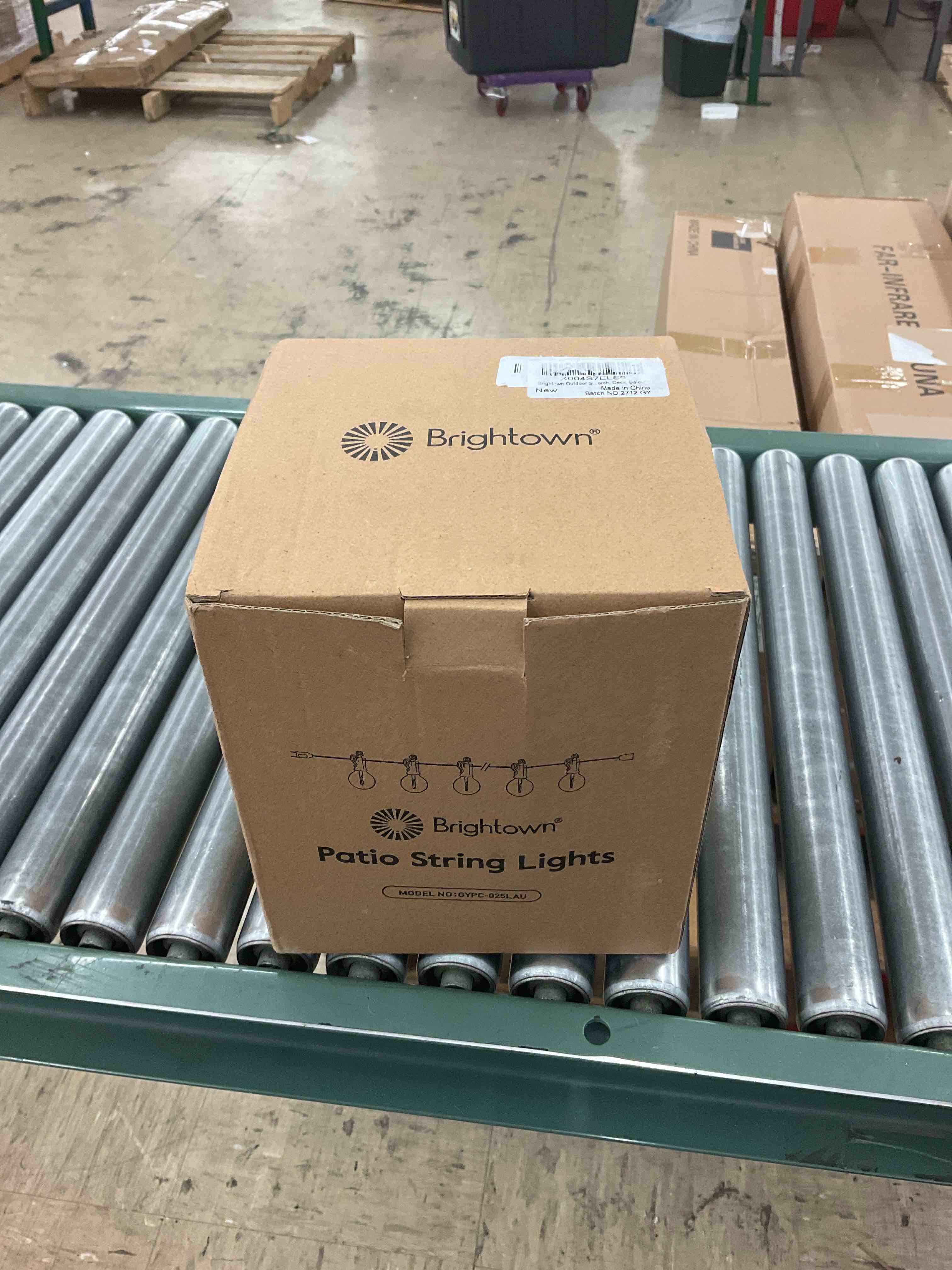 https://s3.amazonaws.com/lotting-images-prod/BoxBids/BXB0500694_1778095547413.jpeg