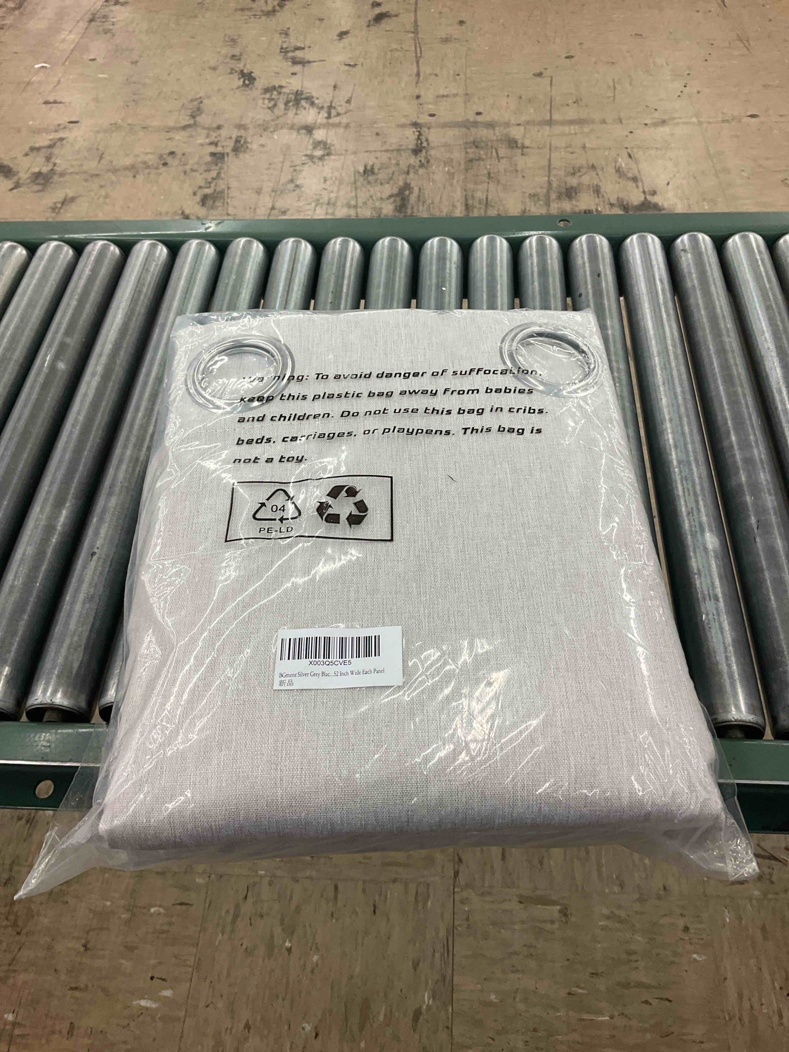 https://s3.amazonaws.com/lotting-images-prod/BoxBids/BXB0500728_1778161337702.jpeg
