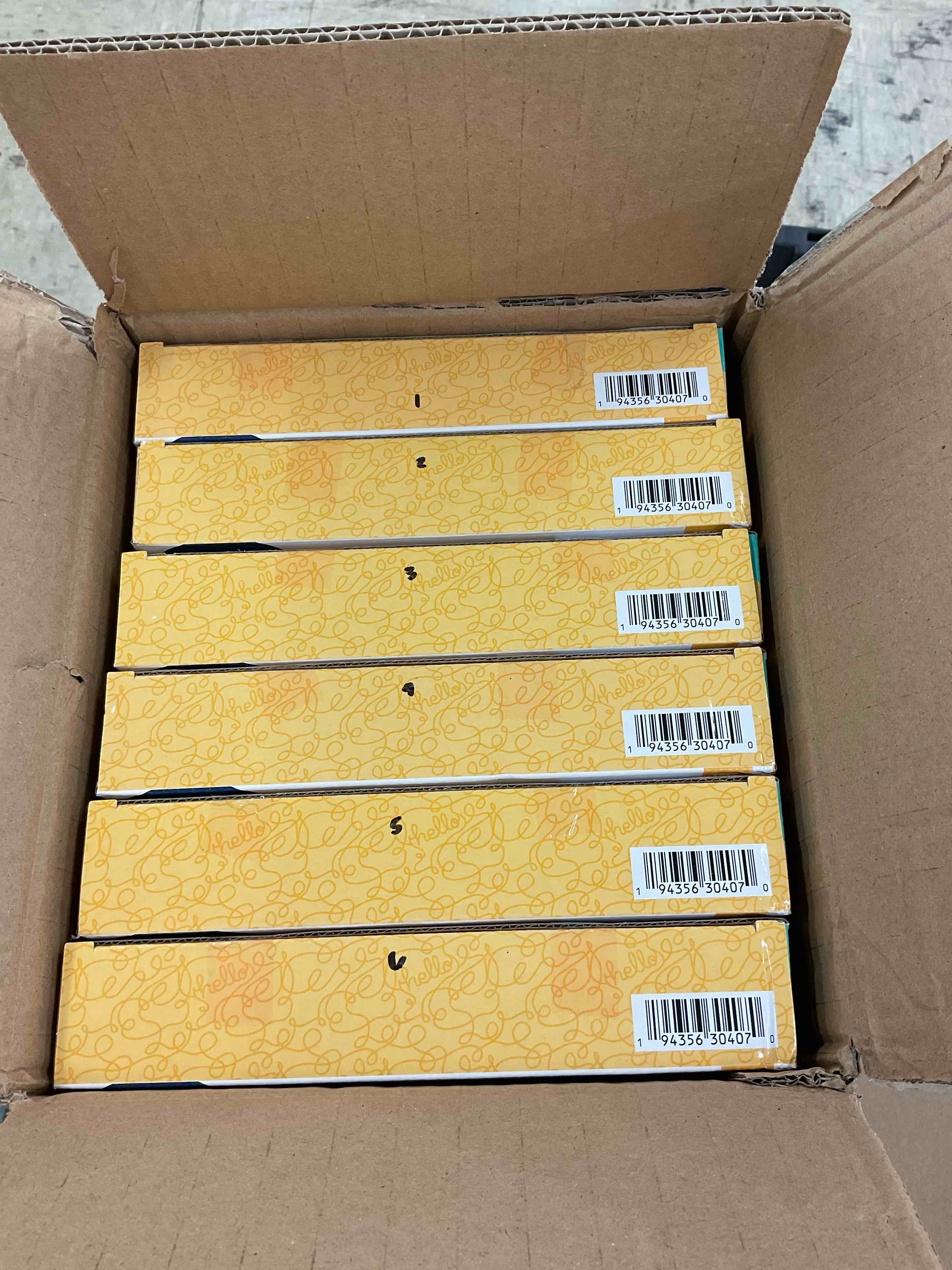 https://s3.amazonaws.com/lotting-images-prod/BoxBids/BXB0500823_1778251136779.jpeg