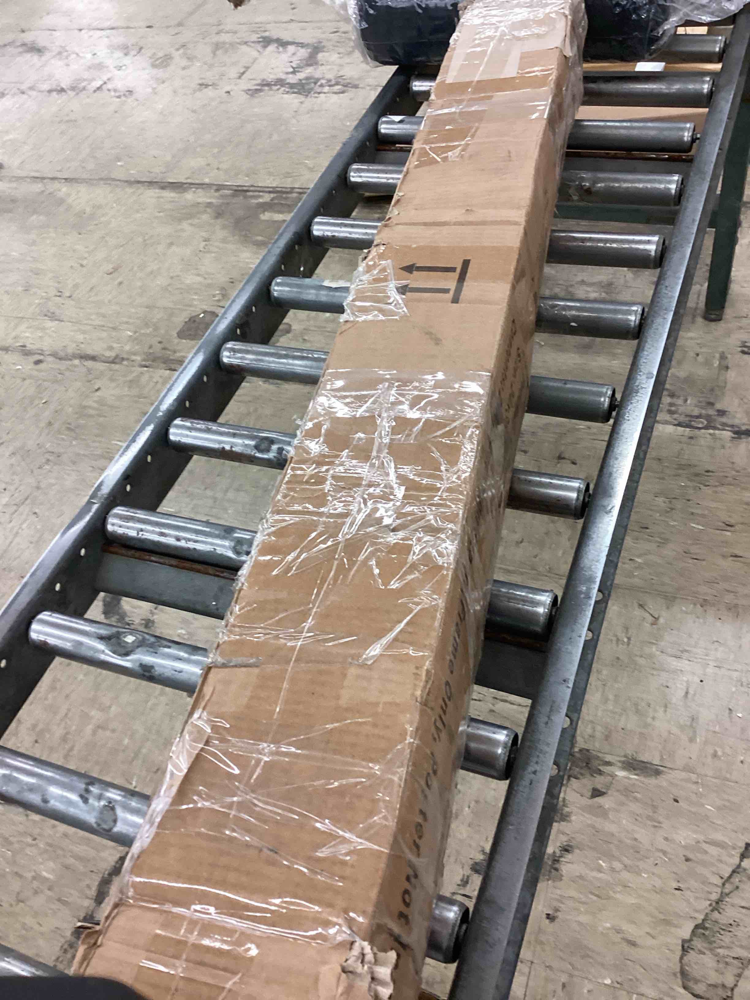 https://s3.amazonaws.com/lotting-images-prod/BoxBids/BXB0500888_1778253561727.jpeg