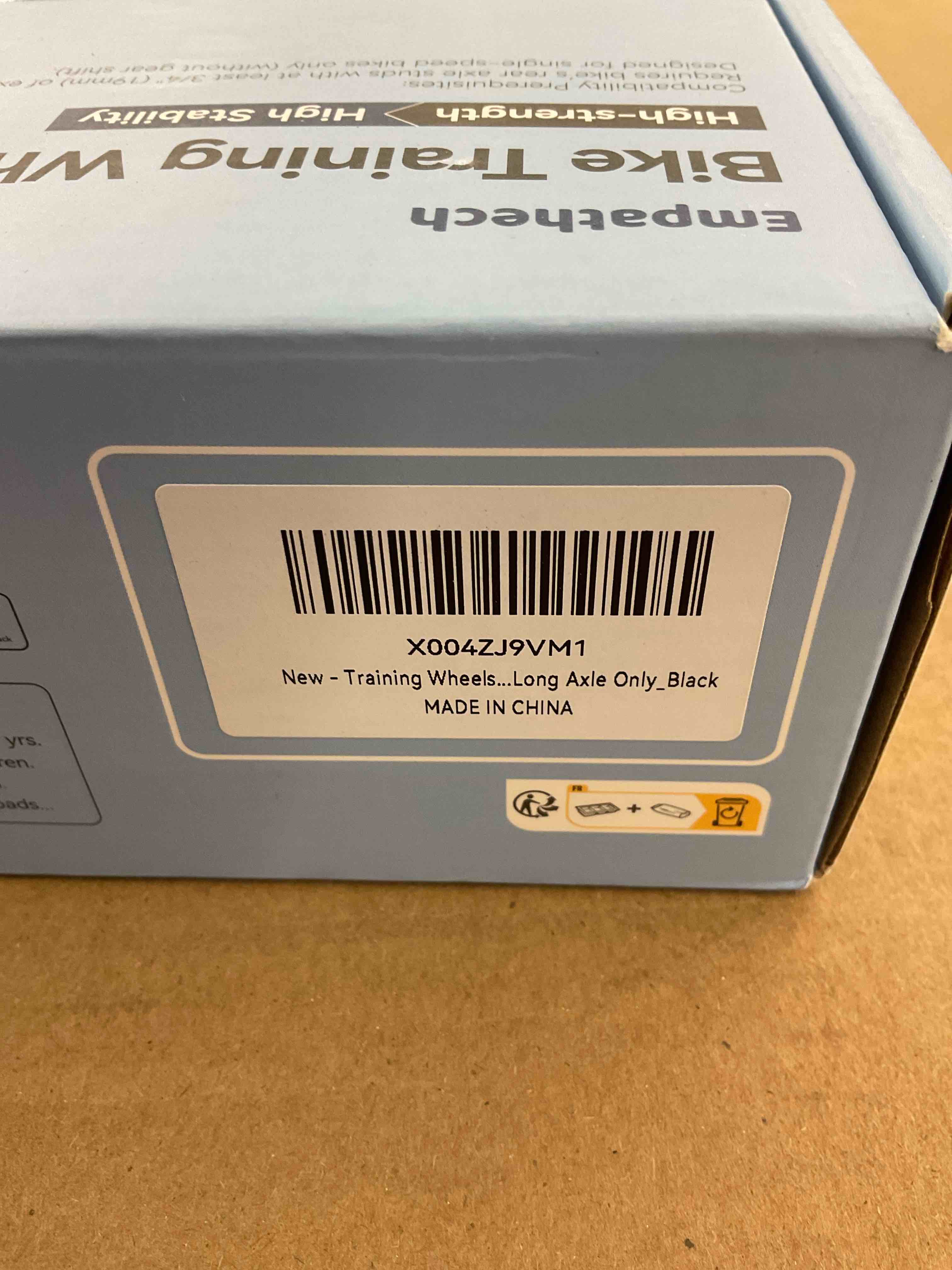 https://s3.amazonaws.com/lotting-images-prod/BoxBids/BXB0500914_1778515116497.jpeg