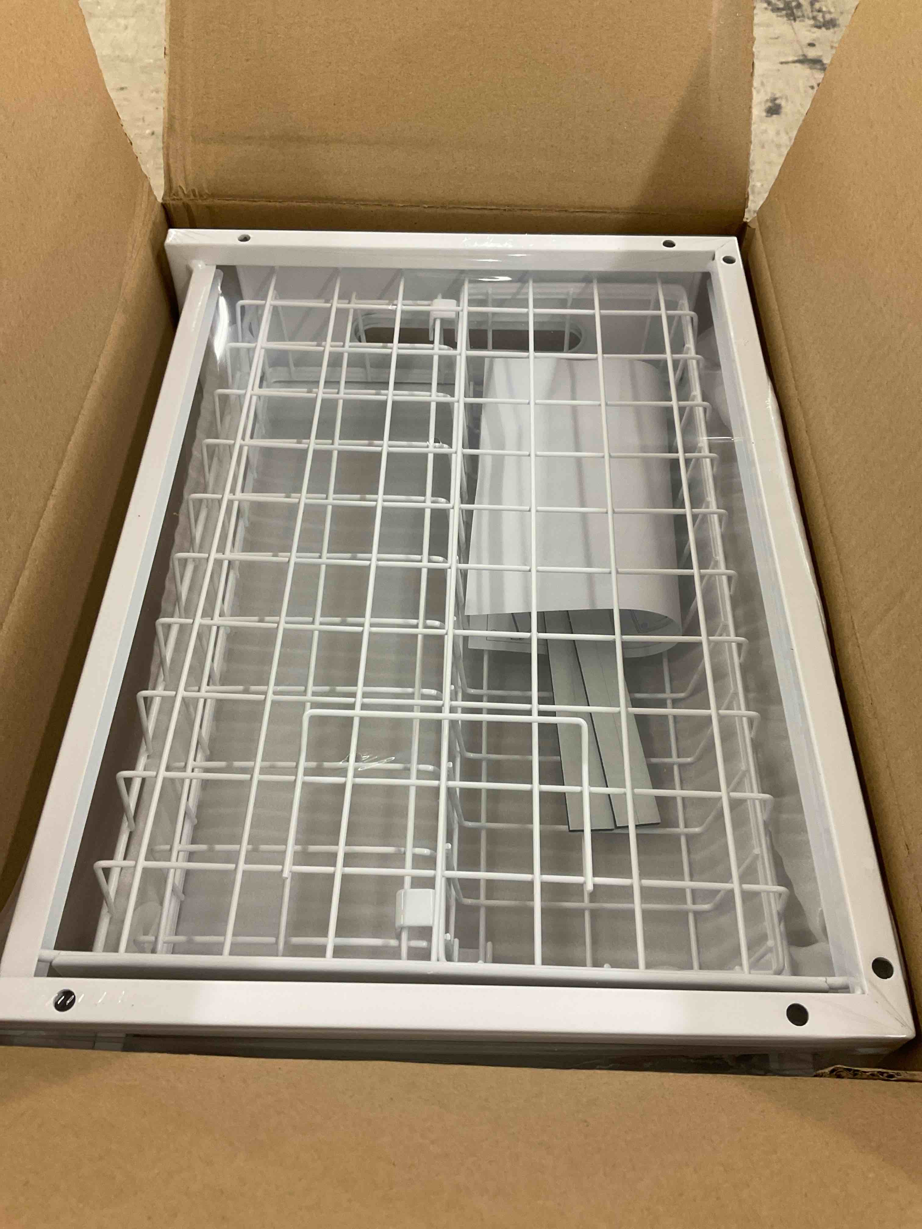 https://s3.amazonaws.com/lotting-images-prod/BoxBids/BXB0500953_1778527609614.jpeg