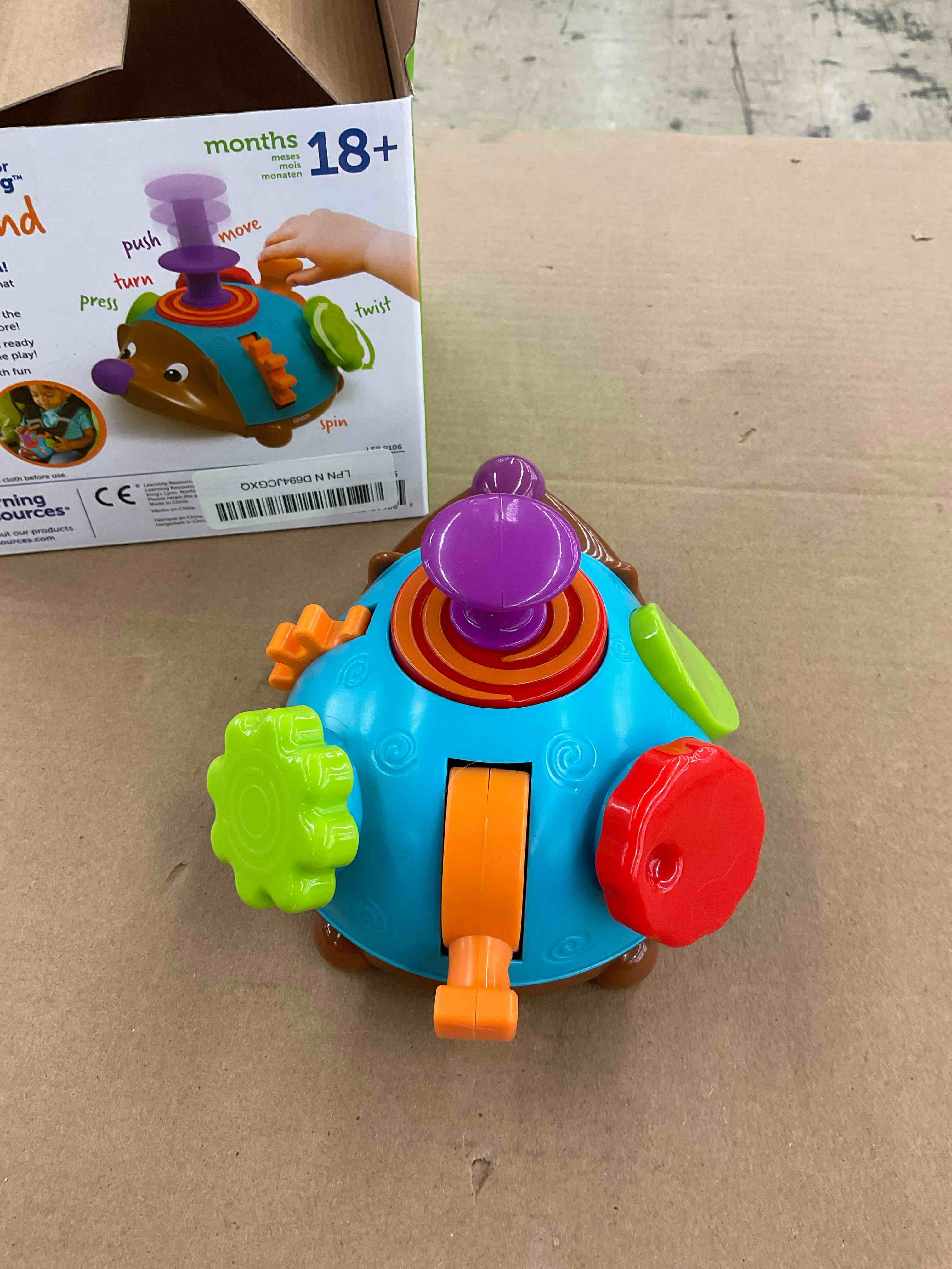 https://s3.amazonaws.com/lotting-images-prod/BoxBids/BXB0500963_1778530141475.jpeg