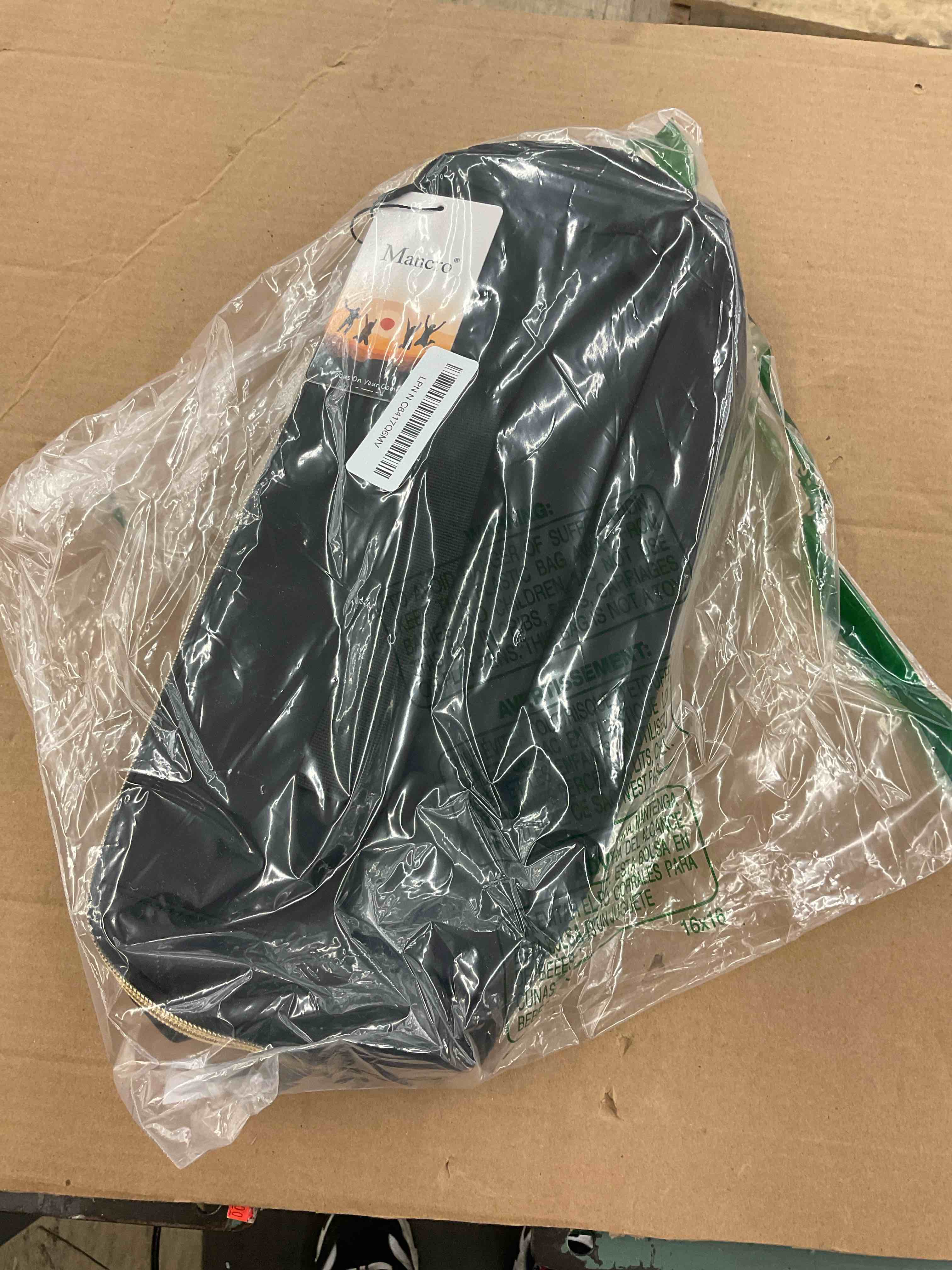 https://s3.amazonaws.com/lotting-images-prod/BoxBids/BXB0501531_1778697077032.jpeg