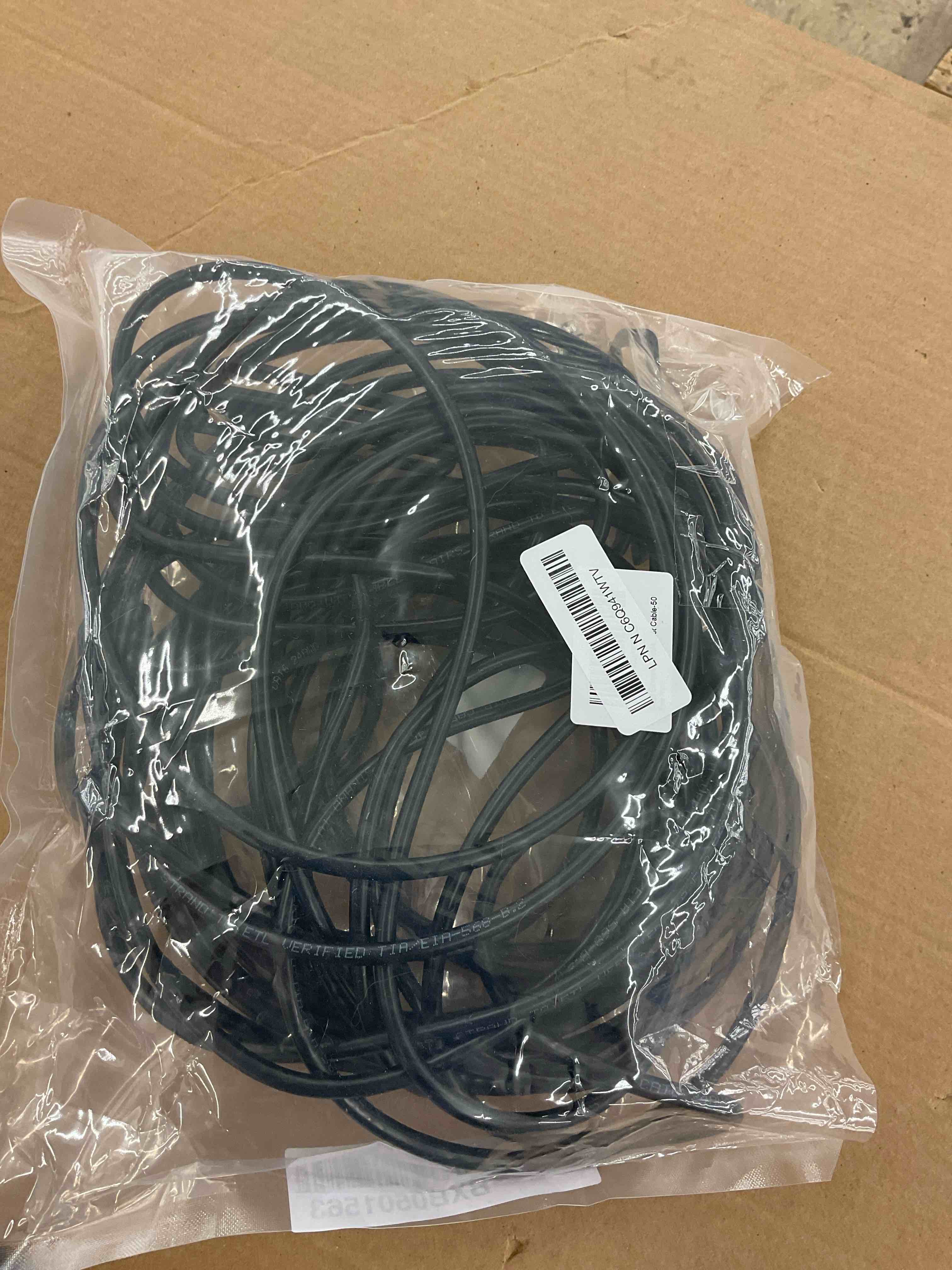 https://s3.amazonaws.com/lotting-images-prod/BoxBids/BXB0501563_1778693215341.jpeg
