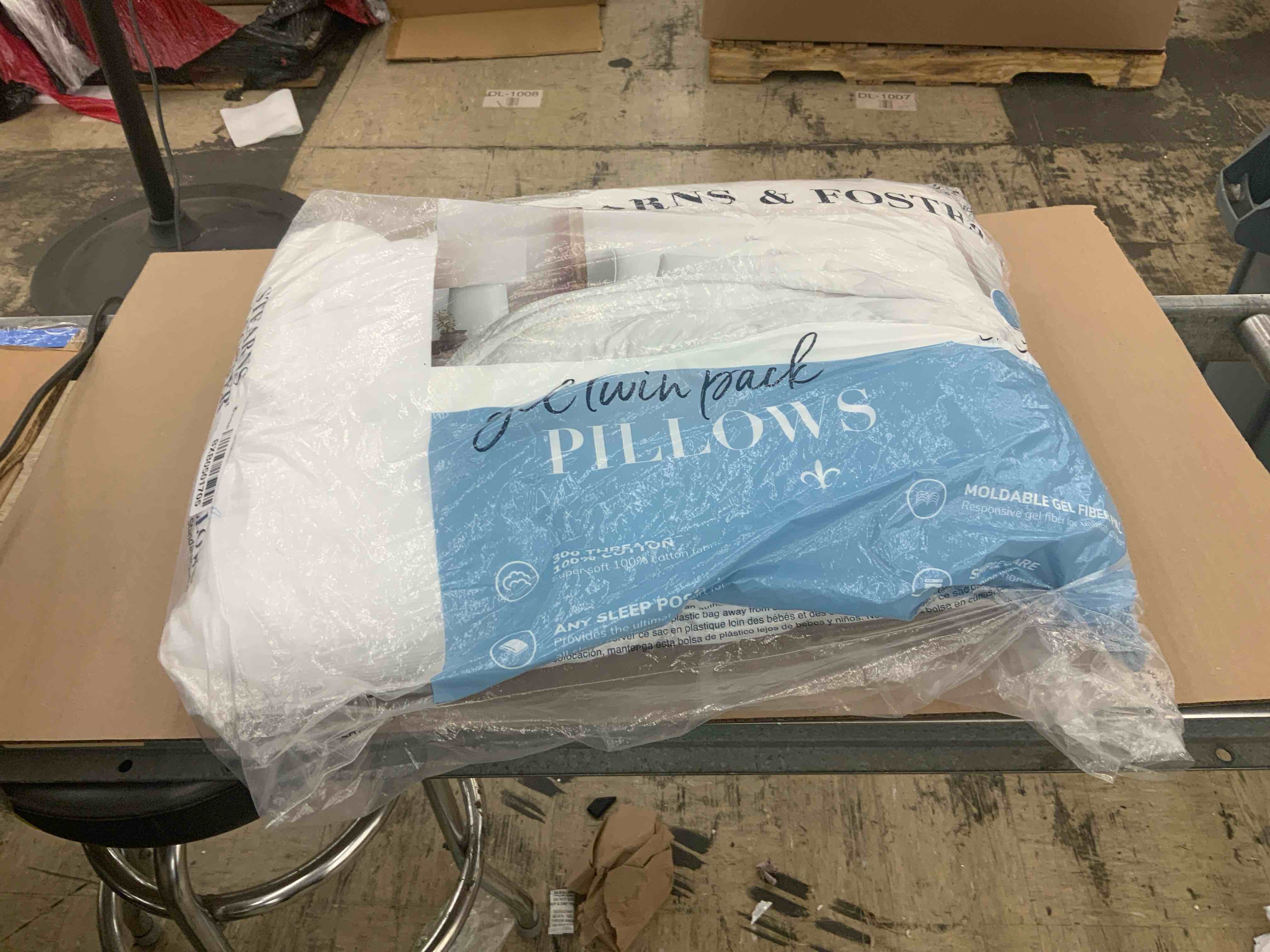 https://s3.amazonaws.com/lotting-images-prod/BoxBids/BXB0501705_1778679265978.jpeg