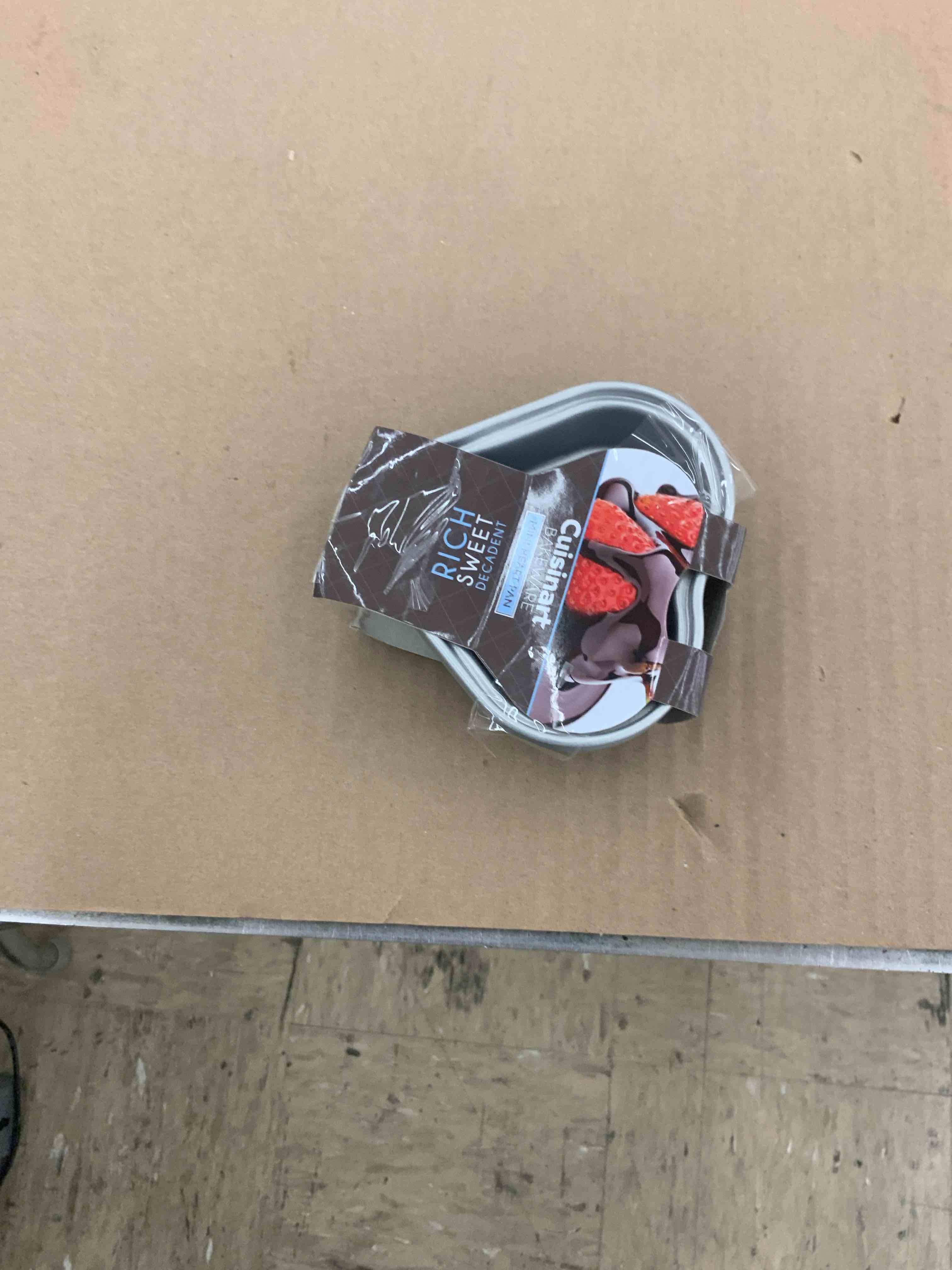 https://s3.amazonaws.com/lotting-images-prod/BoxBids/BXB0501726_1778691584406.jpeg