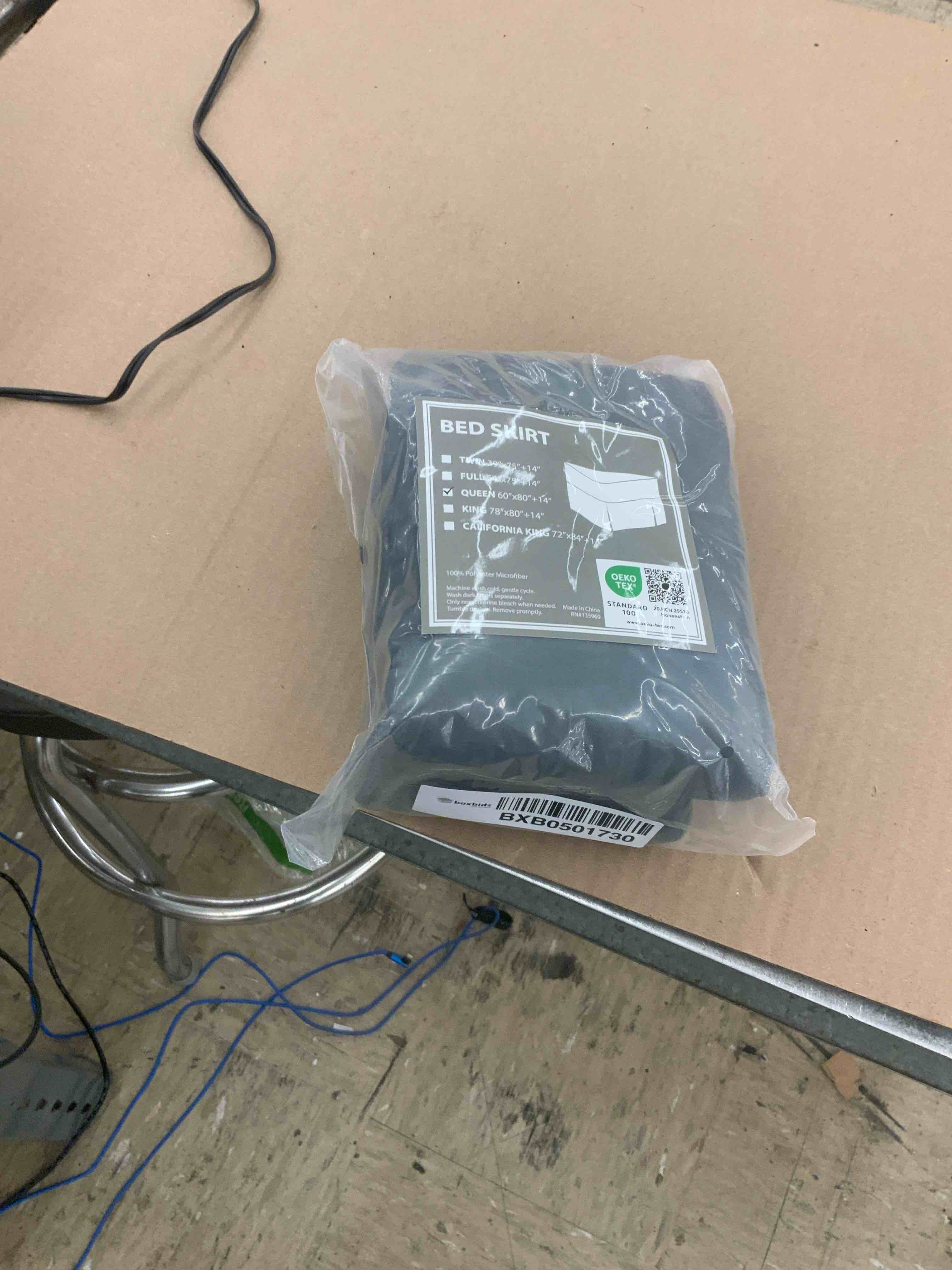 https://s3.amazonaws.com/lotting-images-prod/BoxBids/BXB0501730_1778686924955.jpeg