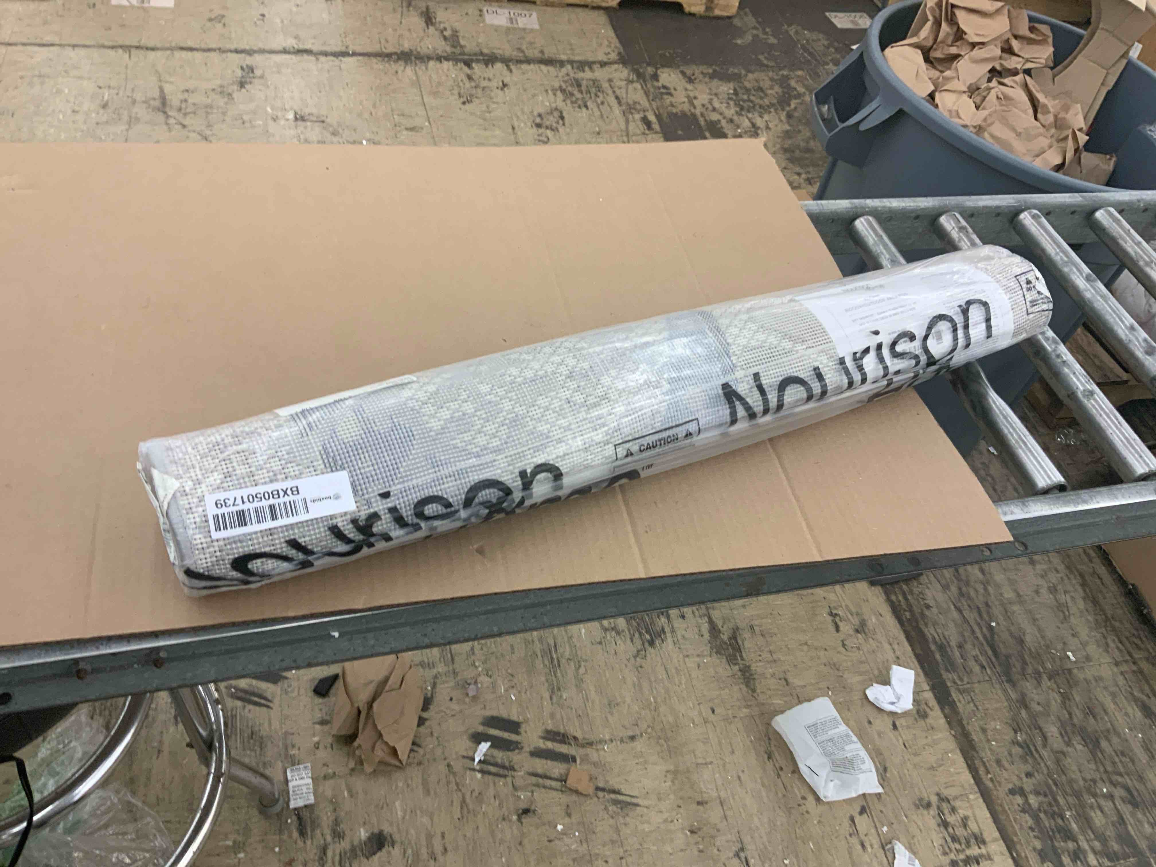 https://s3.amazonaws.com/lotting-images-prod/BoxBids/BXB0501739_1778695349579.jpeg