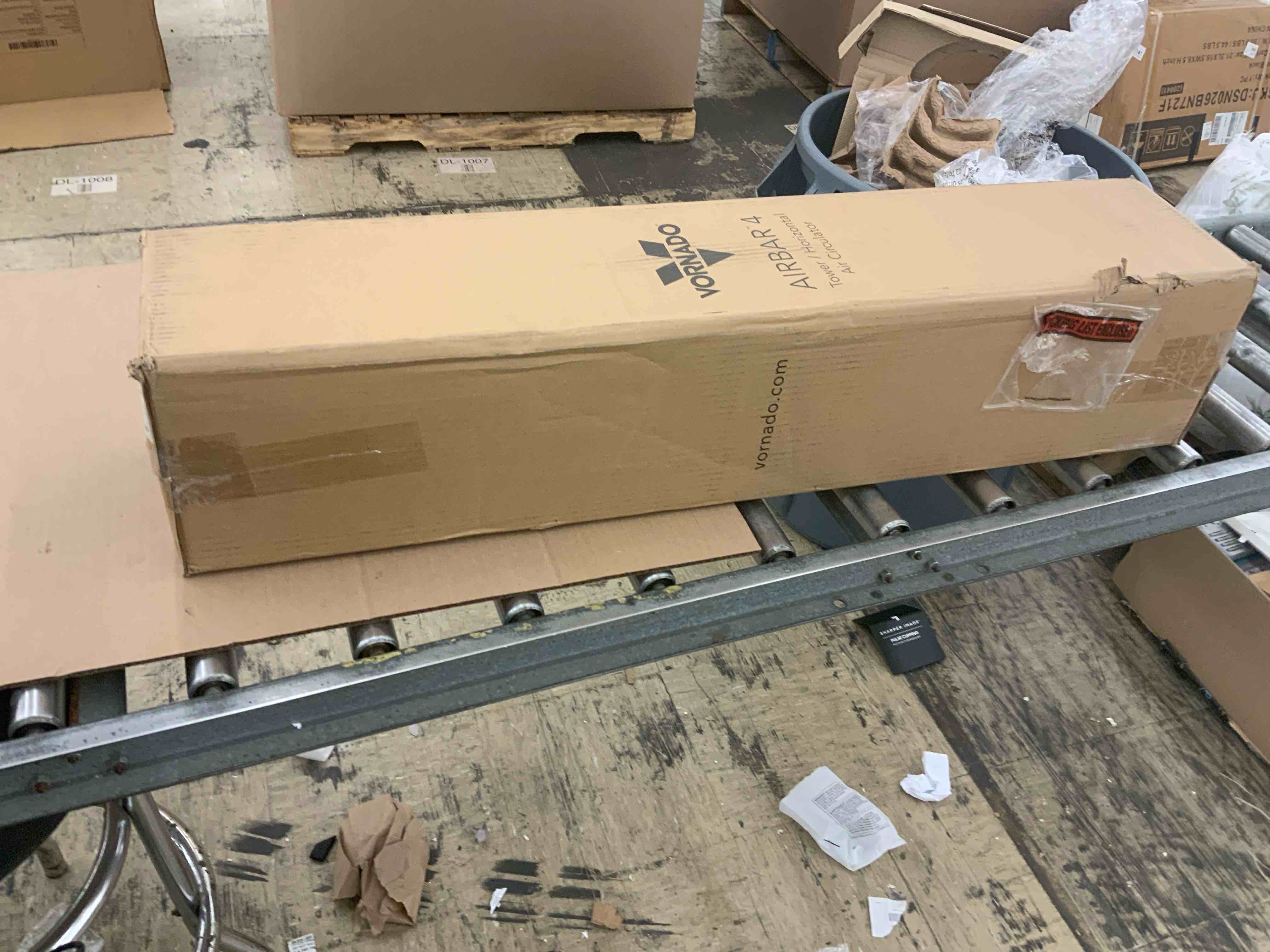 https://s3.amazonaws.com/lotting-images-prod/BoxBids/BXB0501744_1778696743270.jpeg