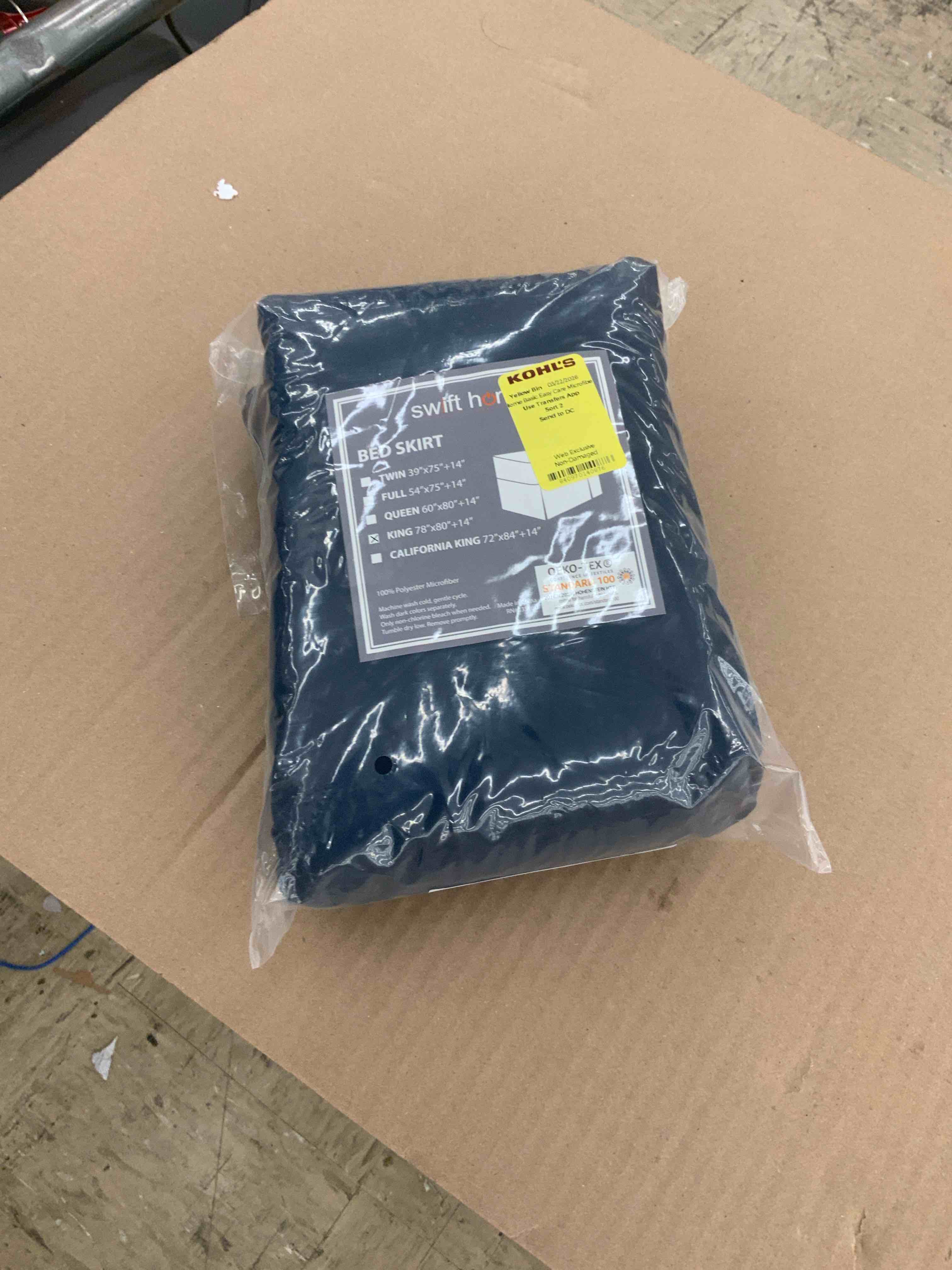 https://s3.amazonaws.com/lotting-images-prod/BoxBids/BXB0501851_1778771408869.jpeg