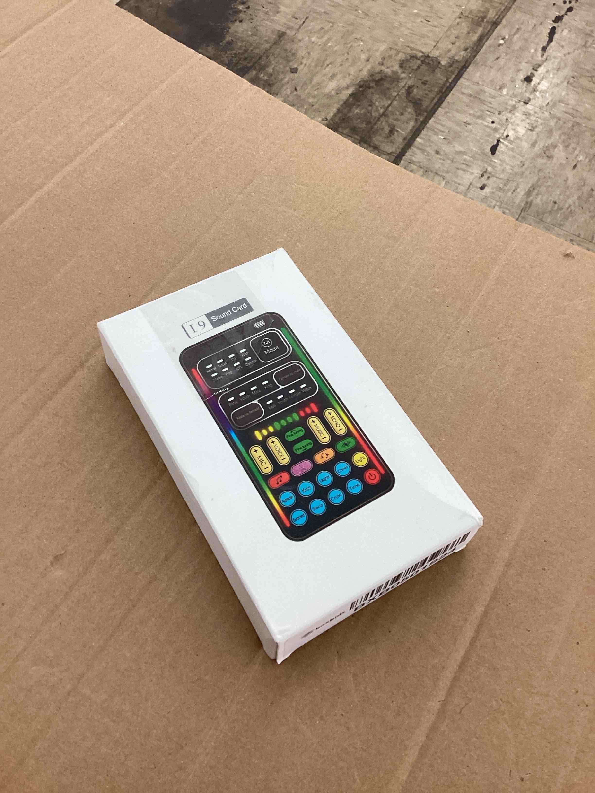 https://s3.amazonaws.com/lotting-images-prod/BoxBids/BXB0501924_1778680100517.jpeg