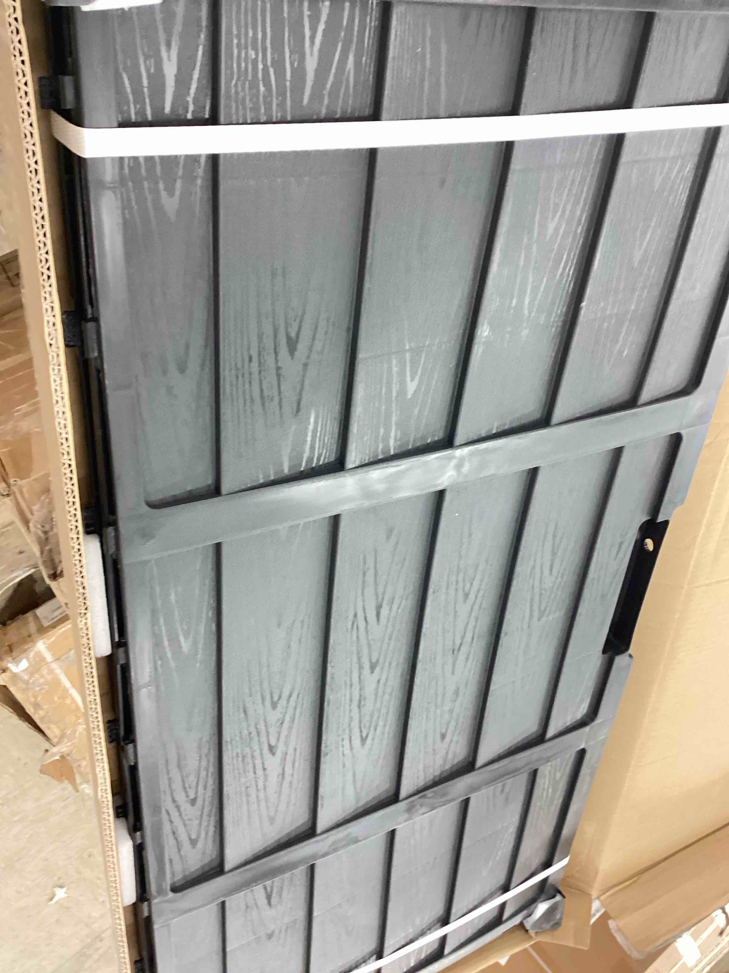 https://s3.amazonaws.com/lotting-images-prod/BoxBids/BXB0502356_1779277595450.jpeg