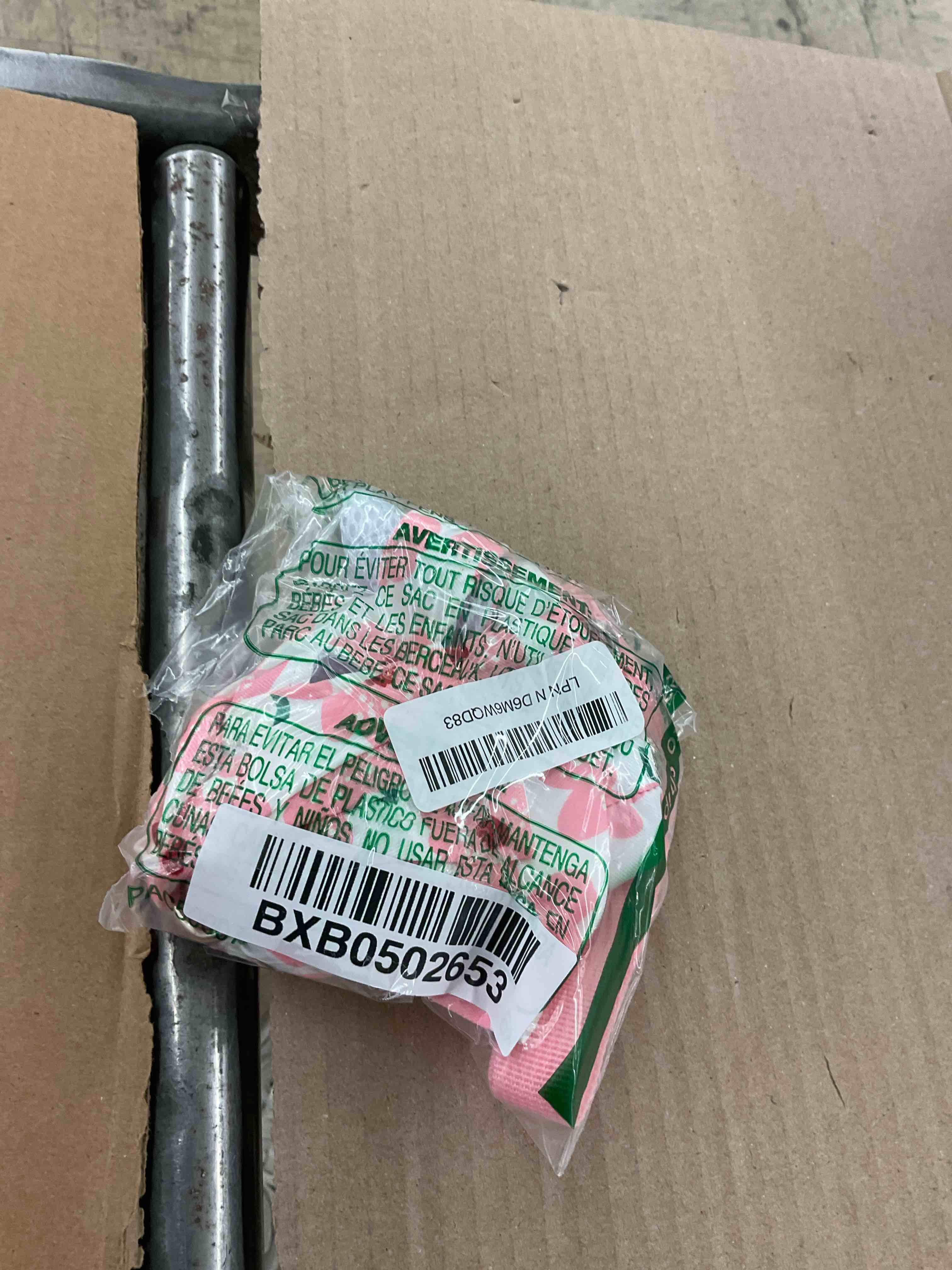 https://s3.amazonaws.com/lotting-images-prod/BoxBids/BXB0502653_1778780987606.jpeg