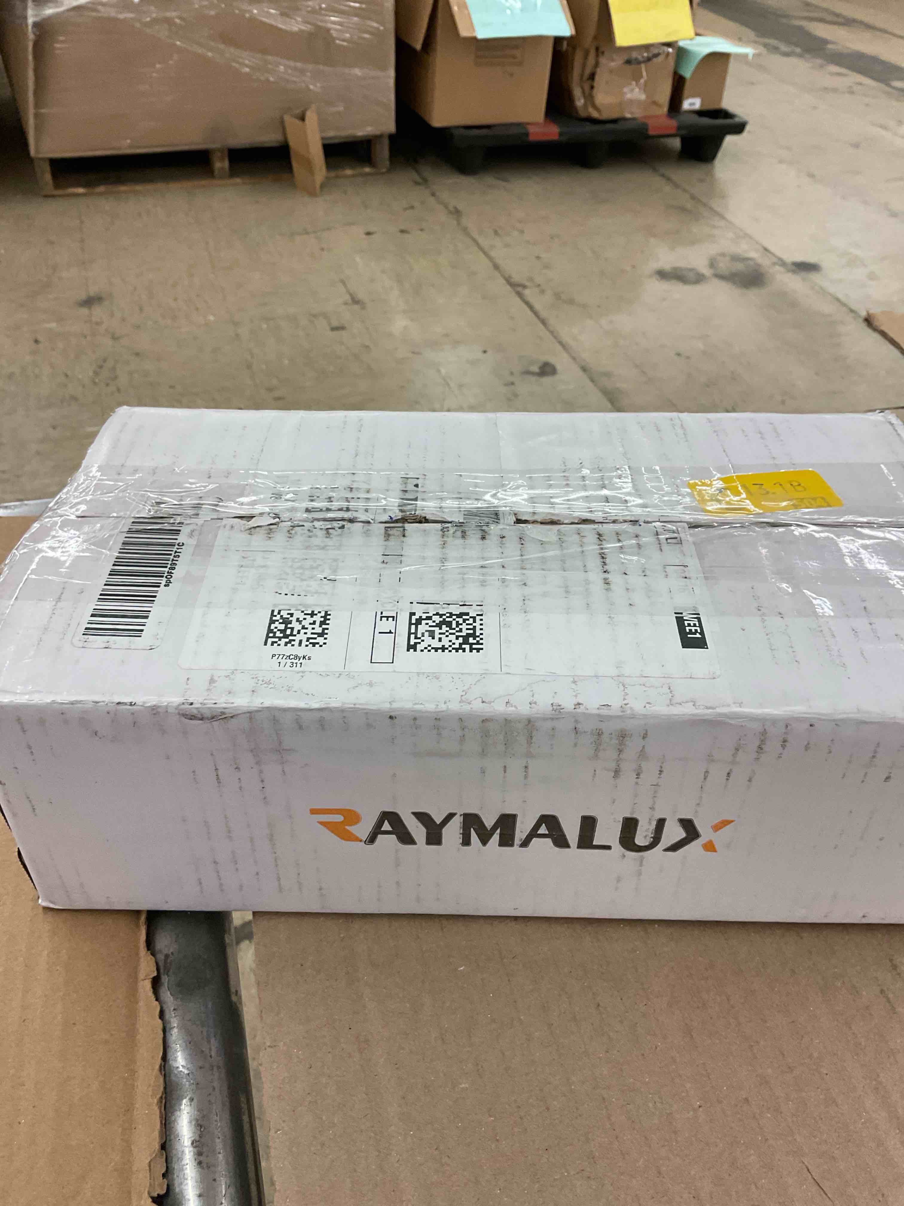 https://s3.amazonaws.com/lotting-images-prod/BoxBids/BXB0502683_1778784557466.jpeg
