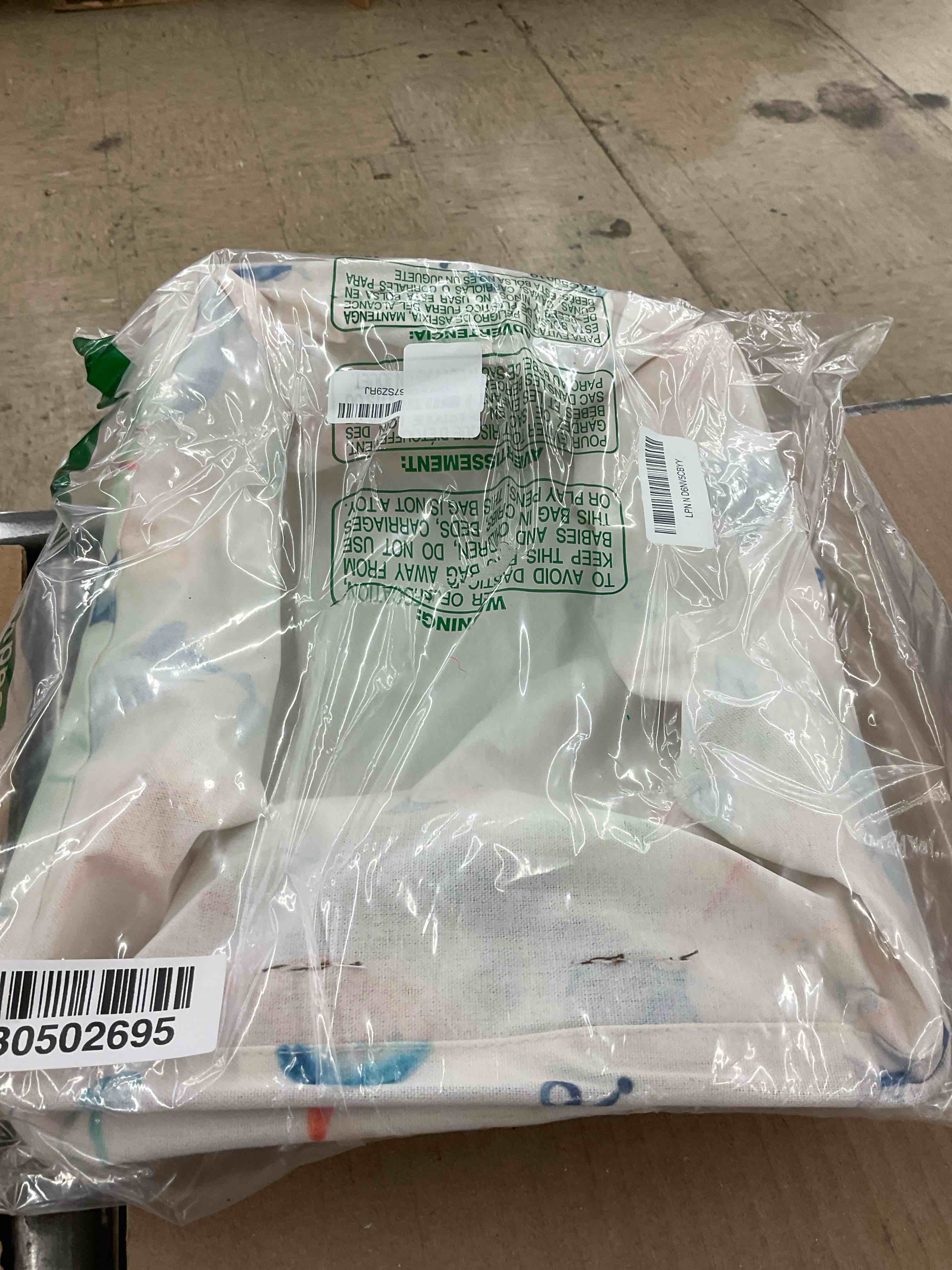 https://s3.amazonaws.com/lotting-images-prod/BoxBids/BXB0502695_1778785767042.jpeg