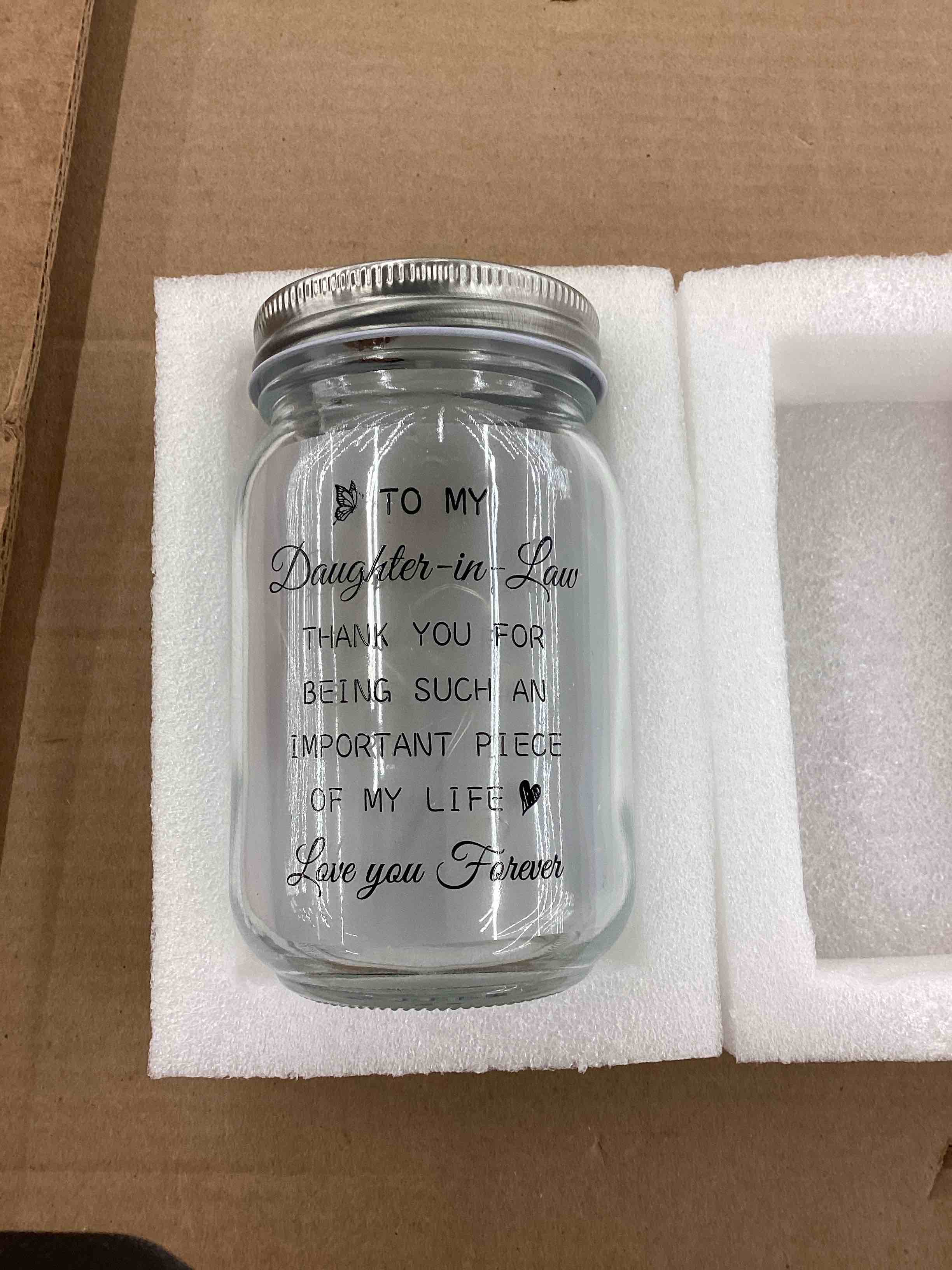 https://s3.amazonaws.com/lotting-images-prod/BoxBids/BXB0502823_1778853340637.jpeg