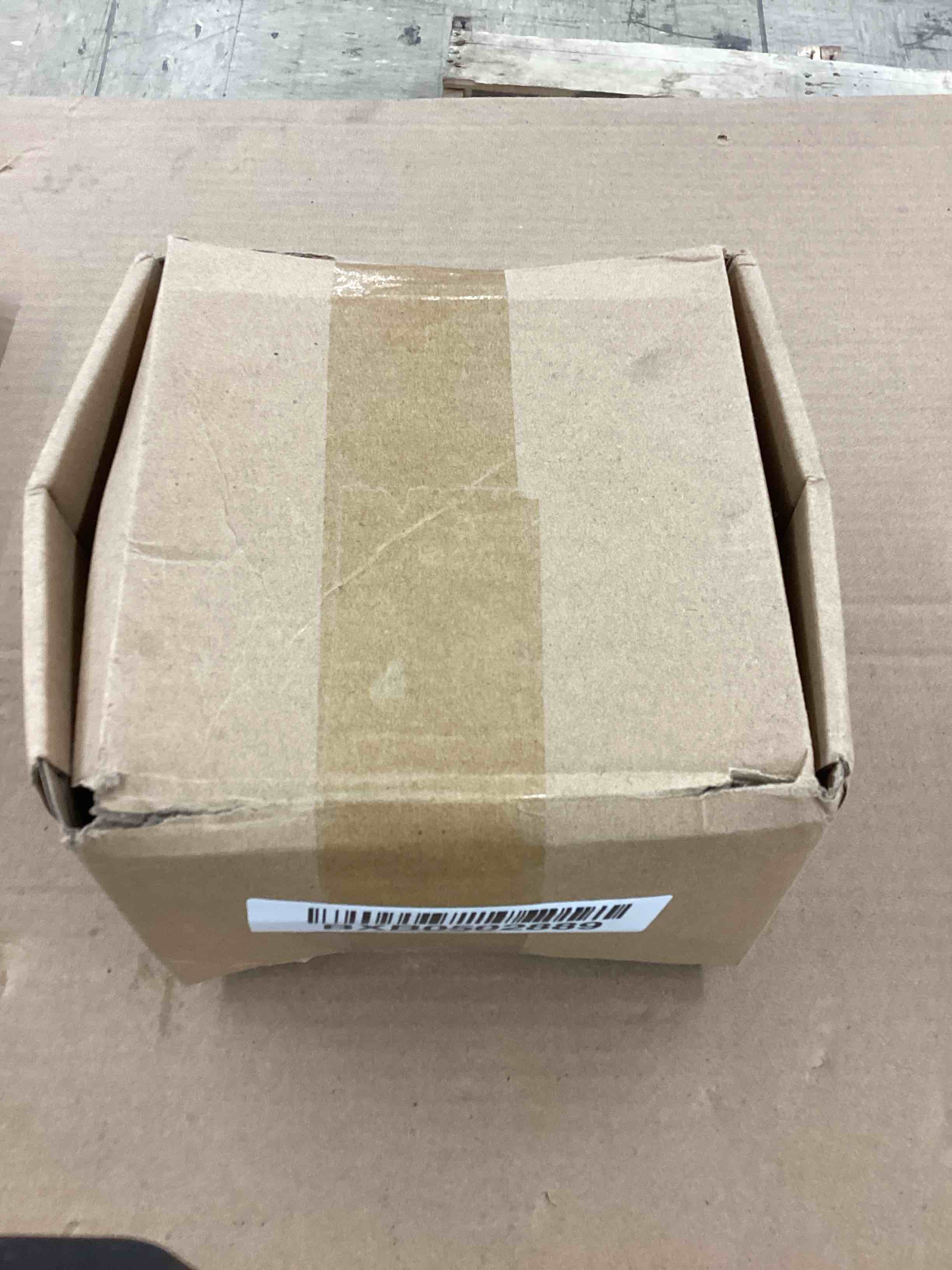 https://s3.amazonaws.com/lotting-images-prod/BoxBids/BXB0502889_1778854704234.jpeg