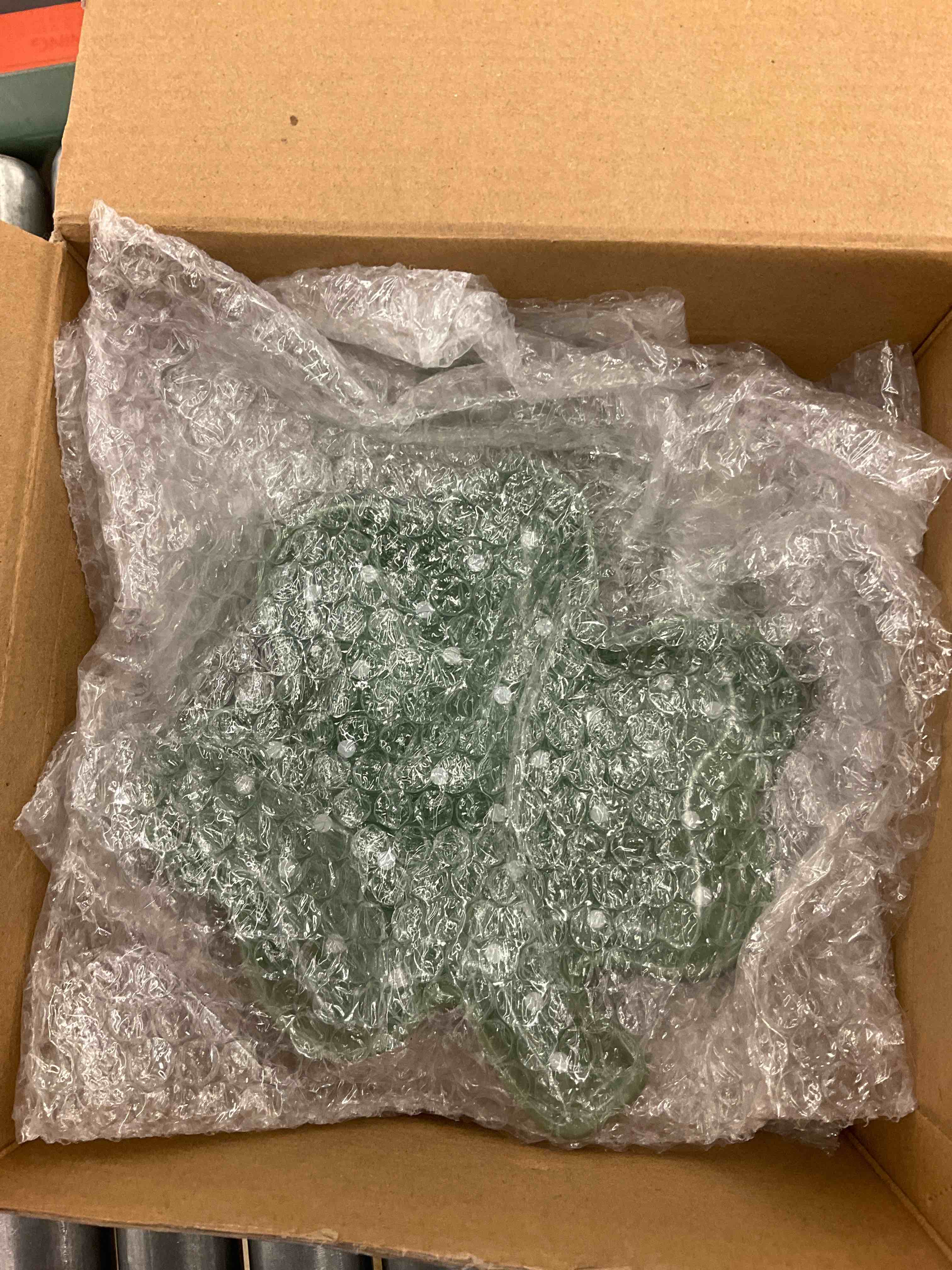 https://s3.amazonaws.com/lotting-images-prod/BoxBids/BXB0503000_1779721418188.jpeg