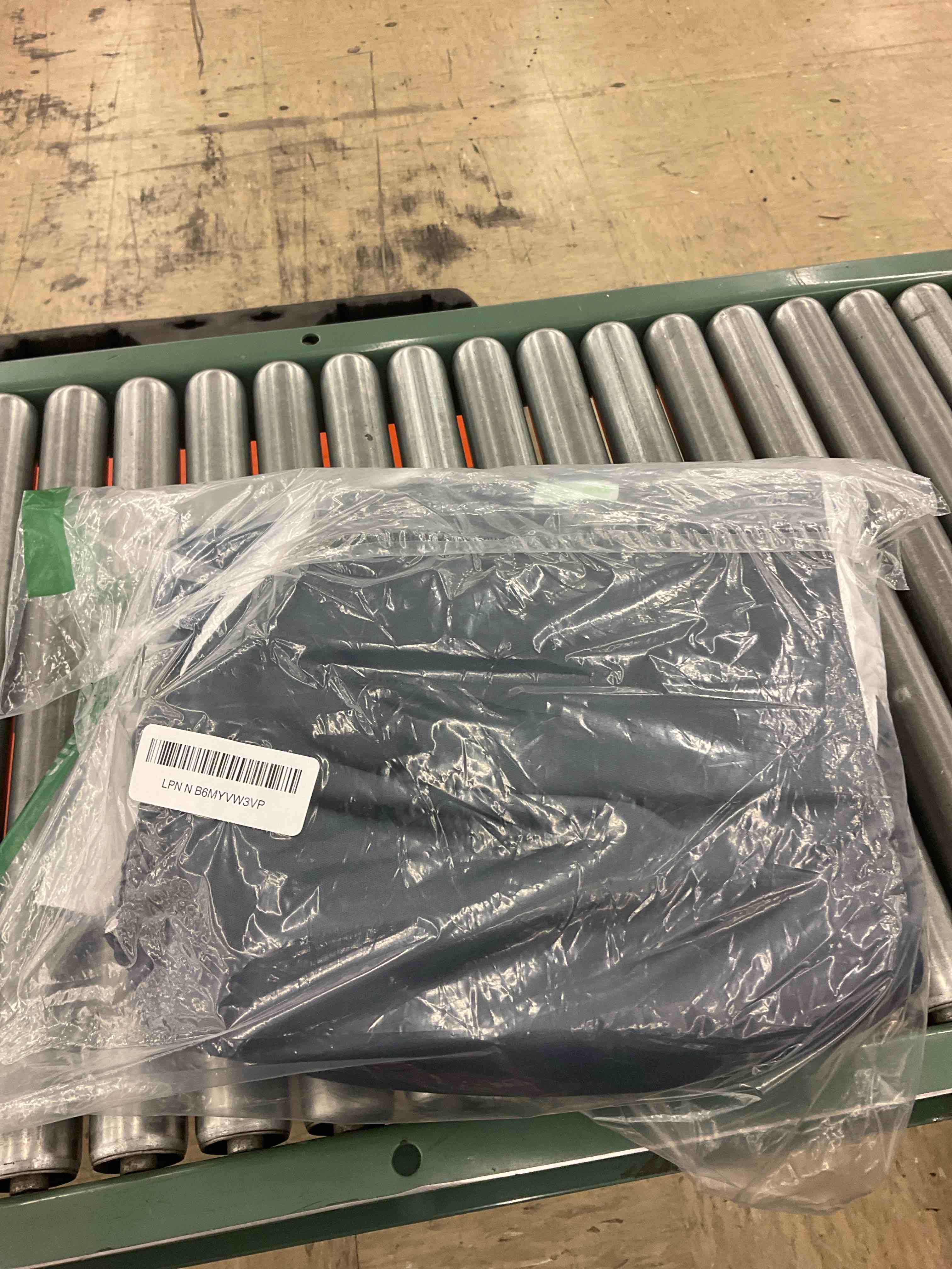 https://s3.amazonaws.com/lotting-images-prod/BoxBids/BXB0503036_1779802122586.jpeg