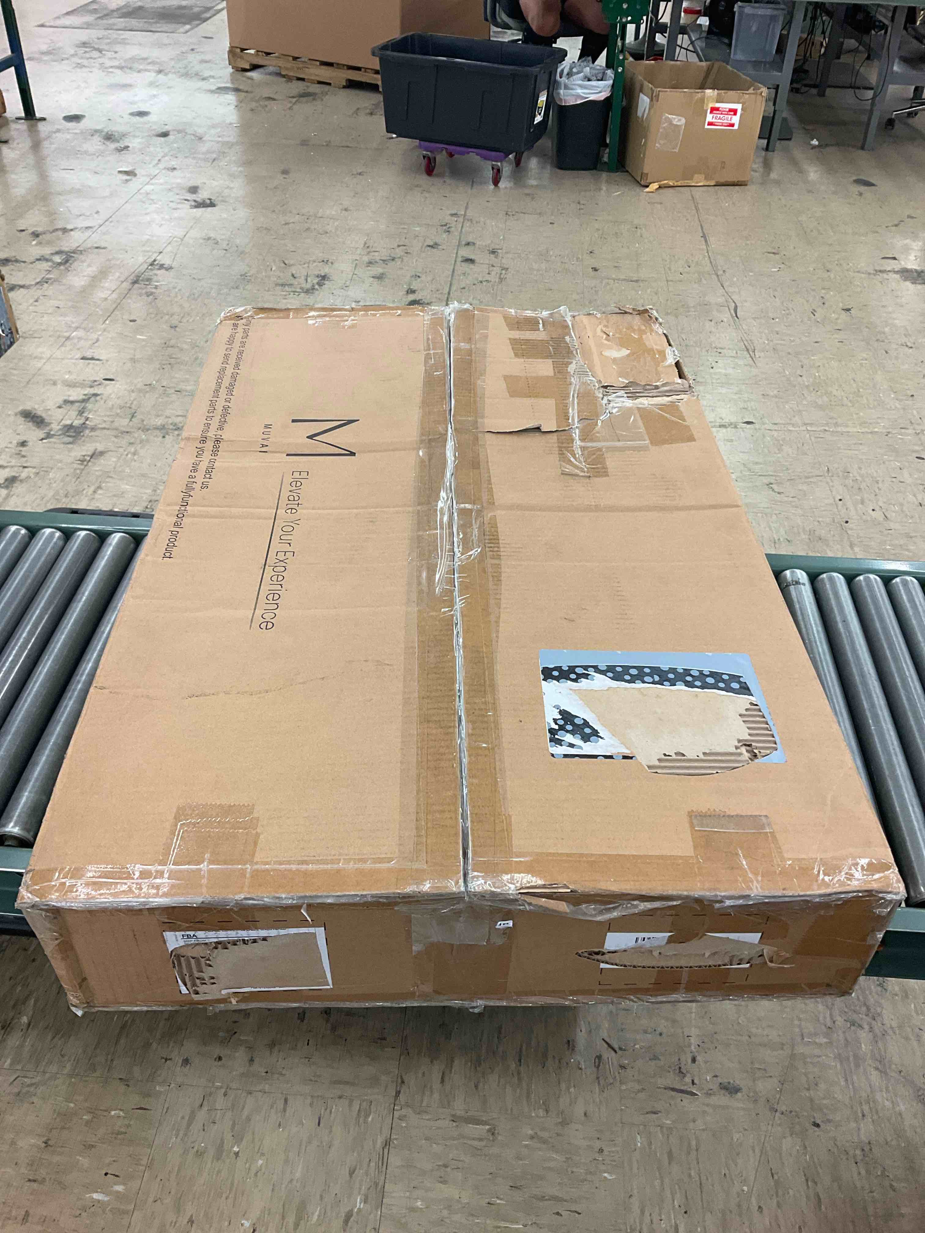 https://s3.amazonaws.com/lotting-images-prod/BoxBids/BXB0503076_1779889872285.jpeg