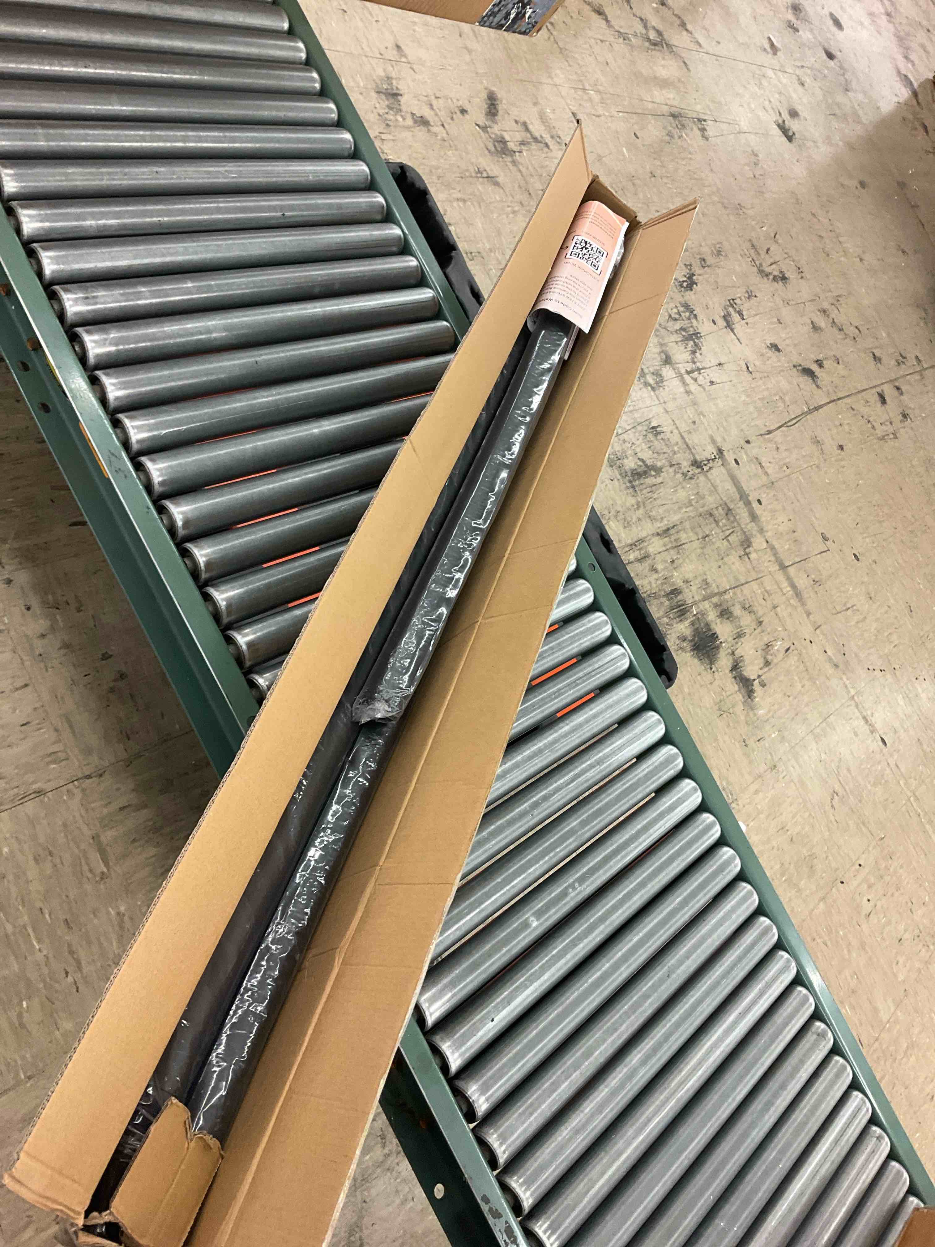 https://s3.amazonaws.com/lotting-images-prod/BoxBids/BXB0503077_1779890138716.jpeg
