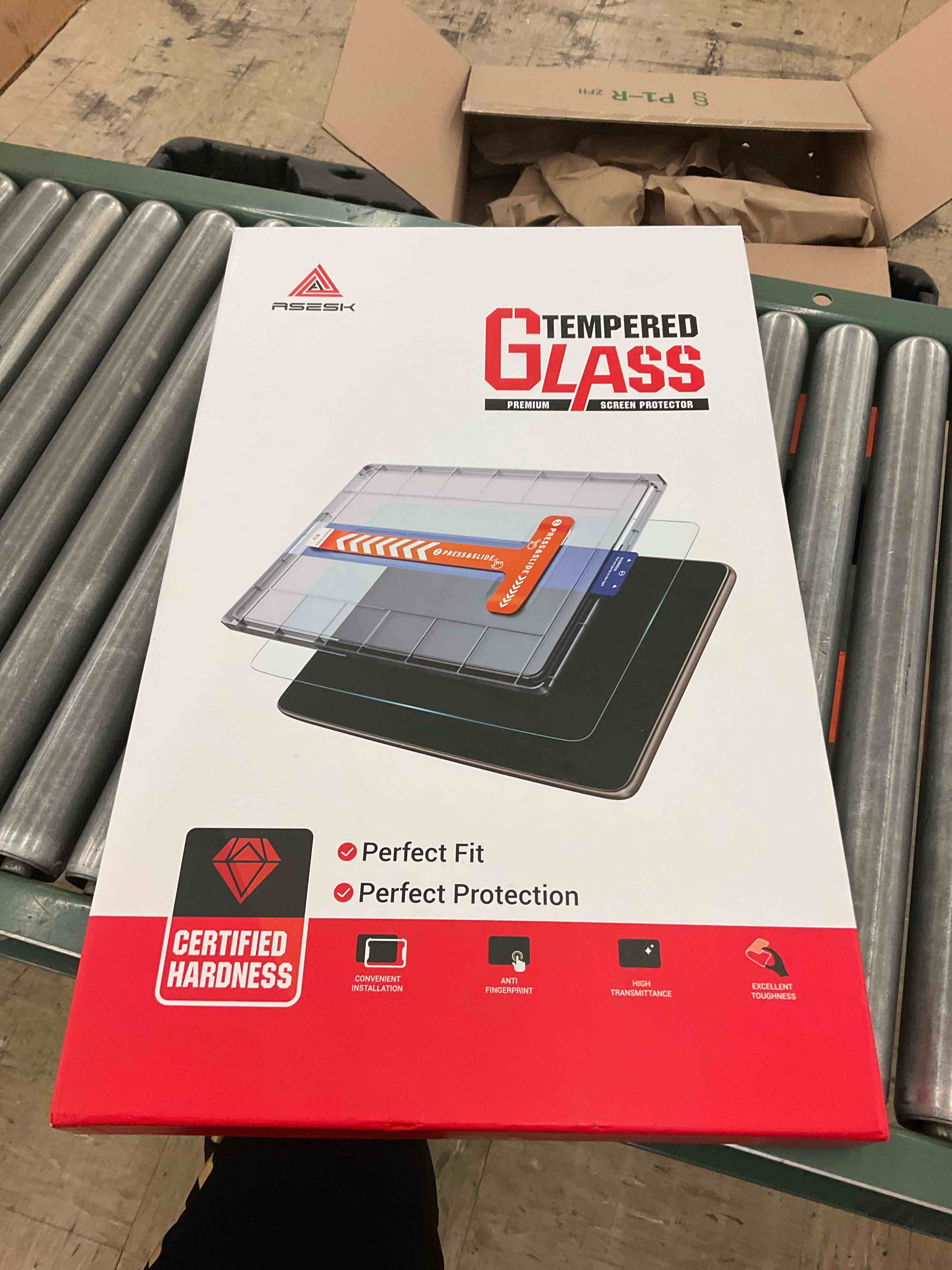 https://s3.amazonaws.com/lotting-images-prod/BoxBids/BXB0503081_1779891339640.jpeg
