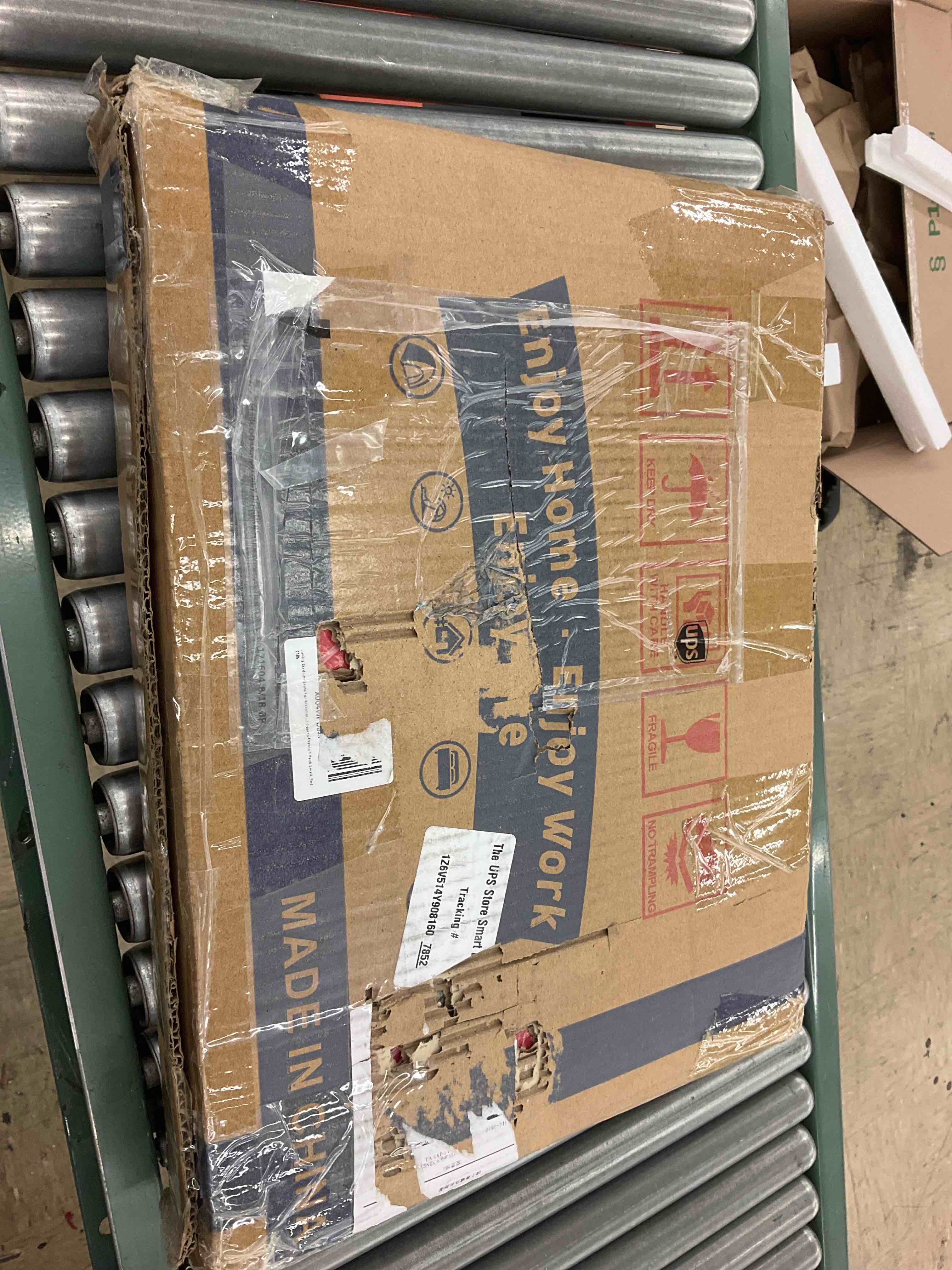 https://s3.amazonaws.com/lotting-images-prod/BoxBids/BXB0503085_1779893436488.jpeg