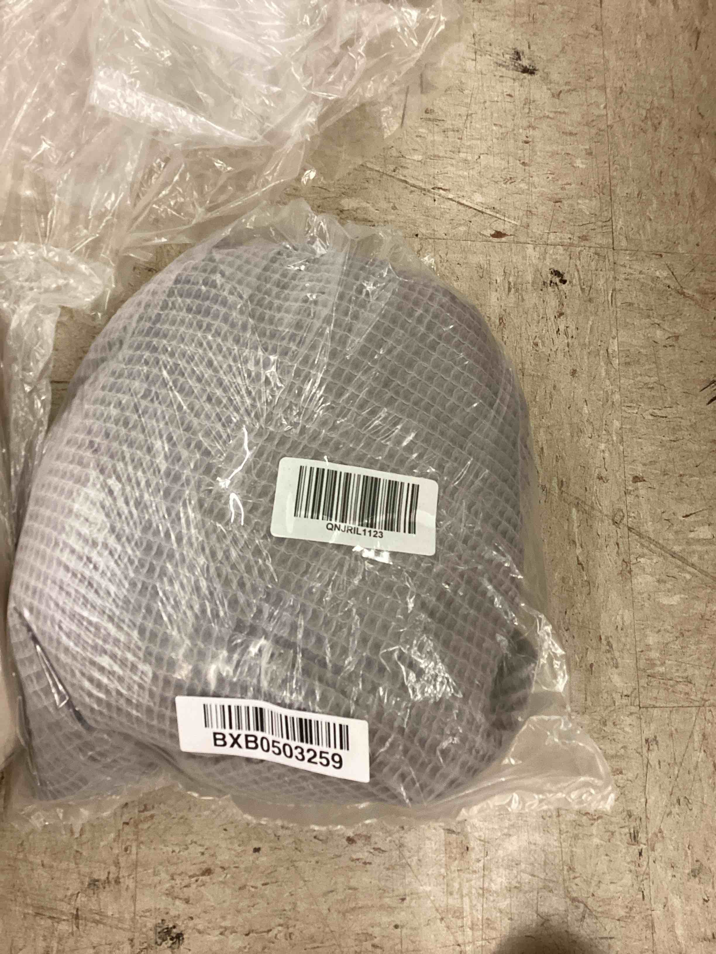 https://s3.amazonaws.com/lotting-images-prod/BoxBids/BXB0503259_1781984322912.jpeg
