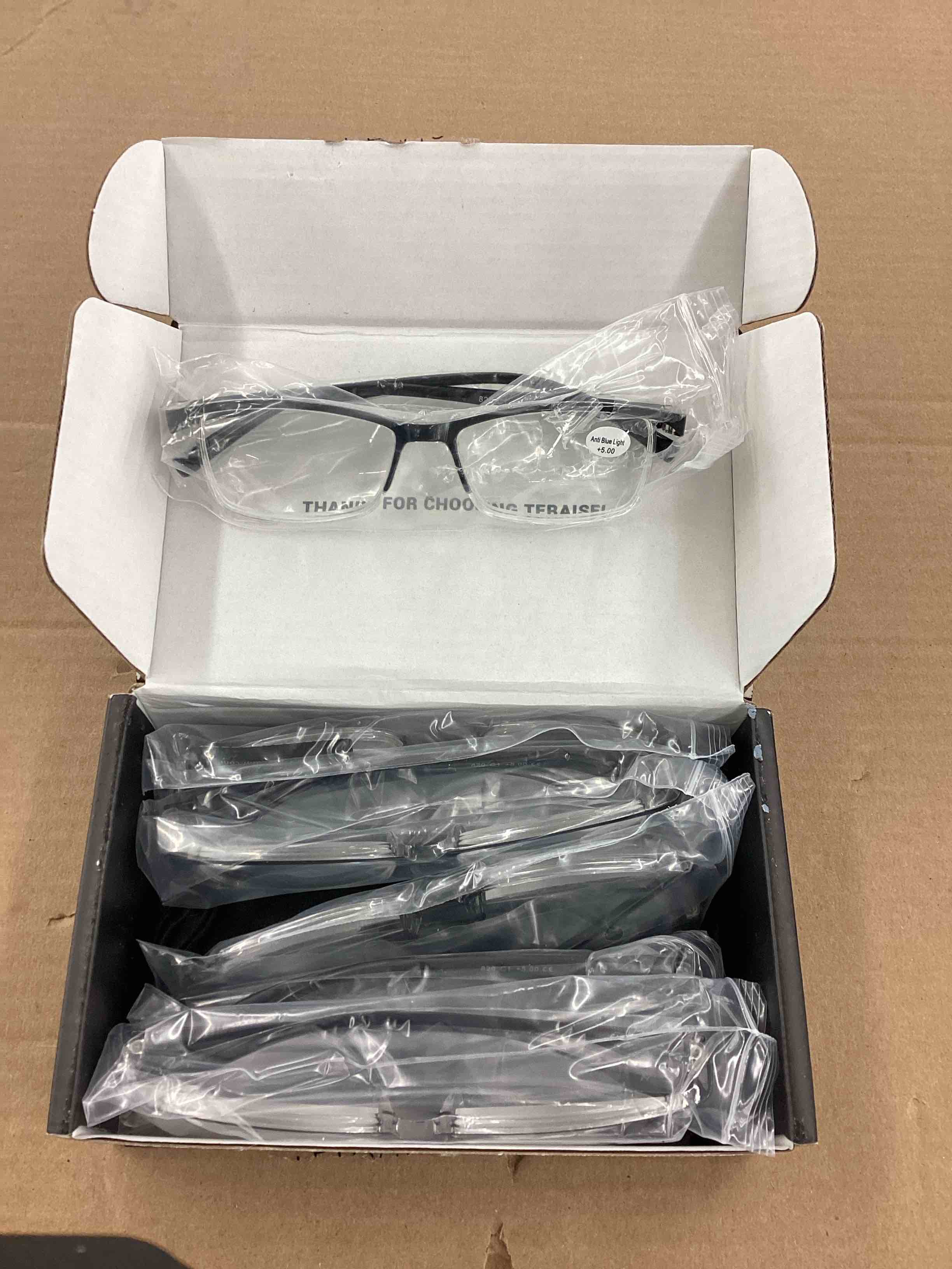 https://s3.amazonaws.com/lotting-images-prod/BoxBids/BXB0503355_1778779929727.jpeg