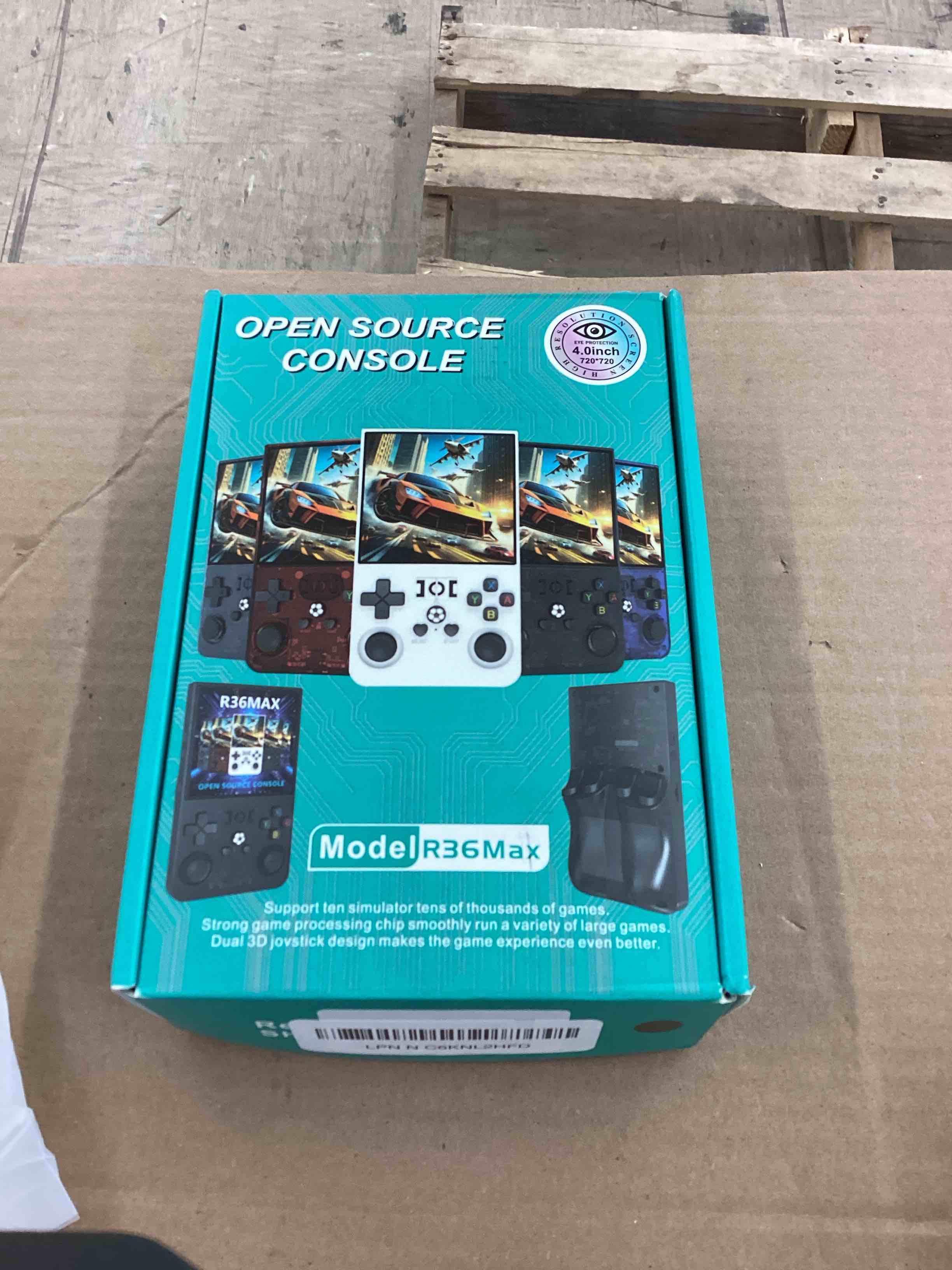 https://s3.amazonaws.com/lotting-images-prod/BoxBids/BXB0503364_1778785997880.jpeg