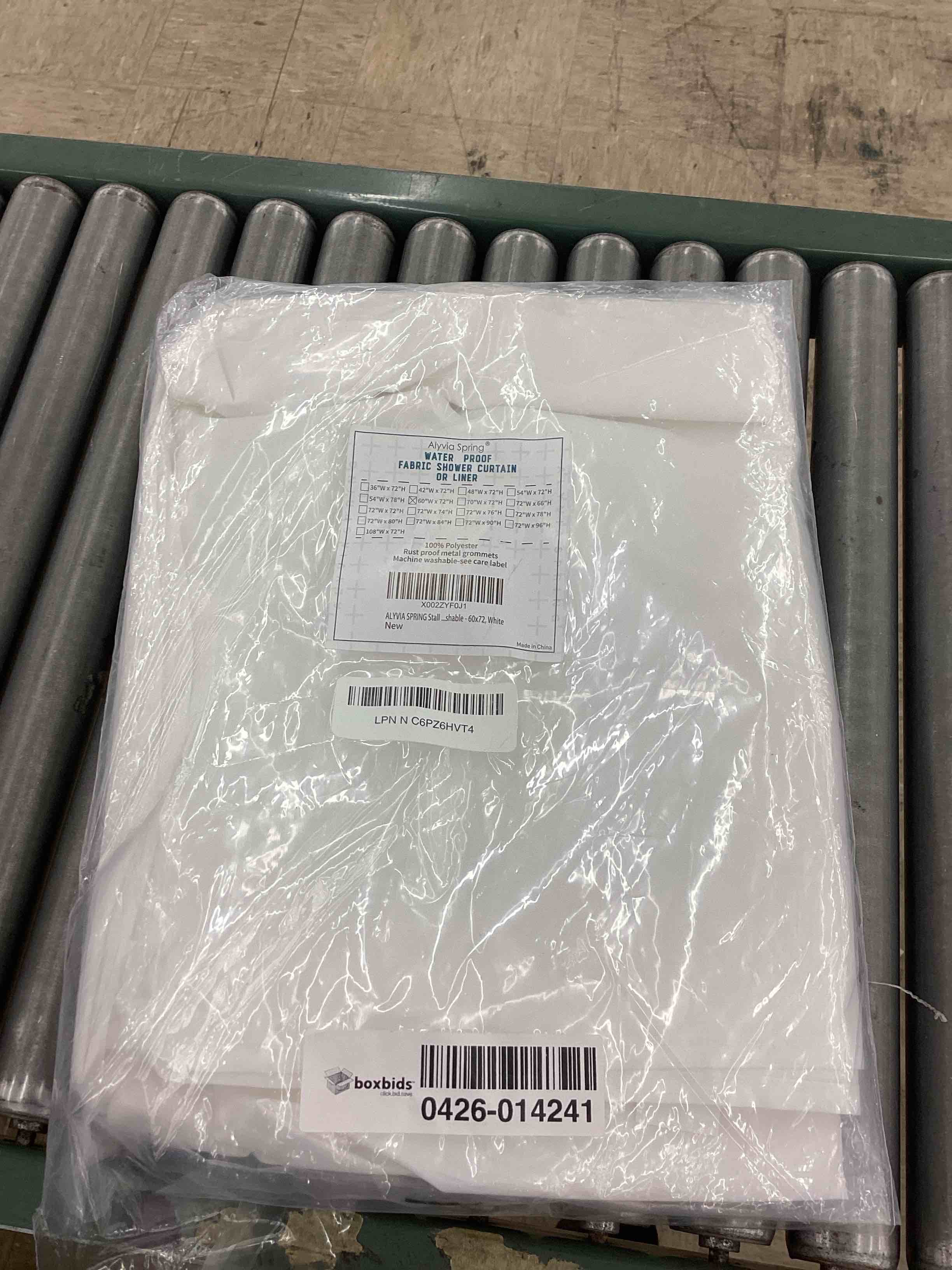 https://s3.amazonaws.com/lotting-images-prod/BoxBids/BXB0503592_1779816119030.jpeg