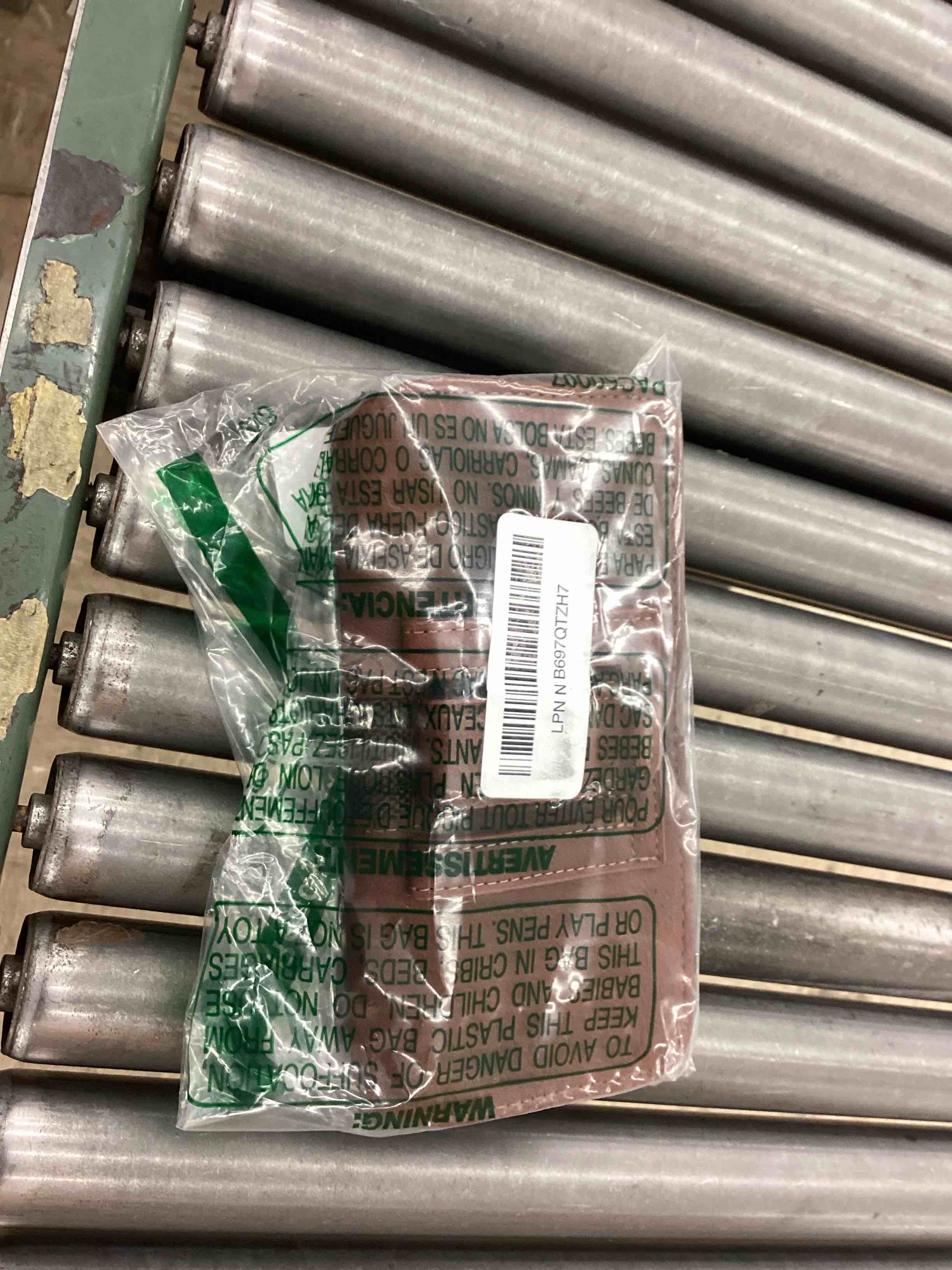 https://s3.amazonaws.com/lotting-images-prod/BoxBids/BXB0503596_1779817668729.jpeg