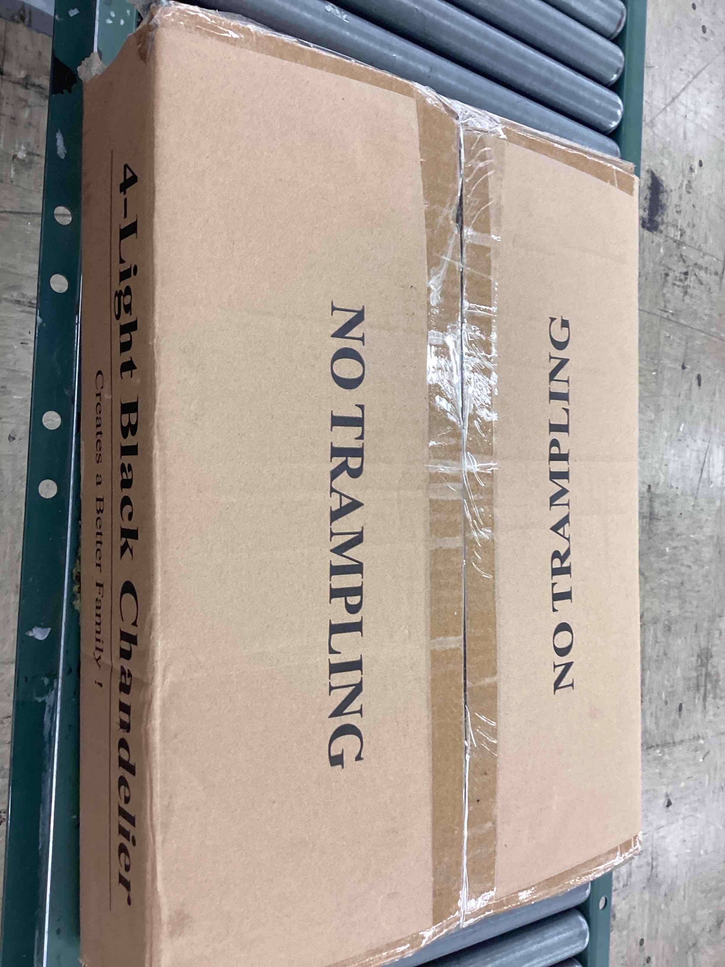 https://s3.amazonaws.com/lotting-images-prod/BoxBids/BXB0503627_1779887625069.jpeg