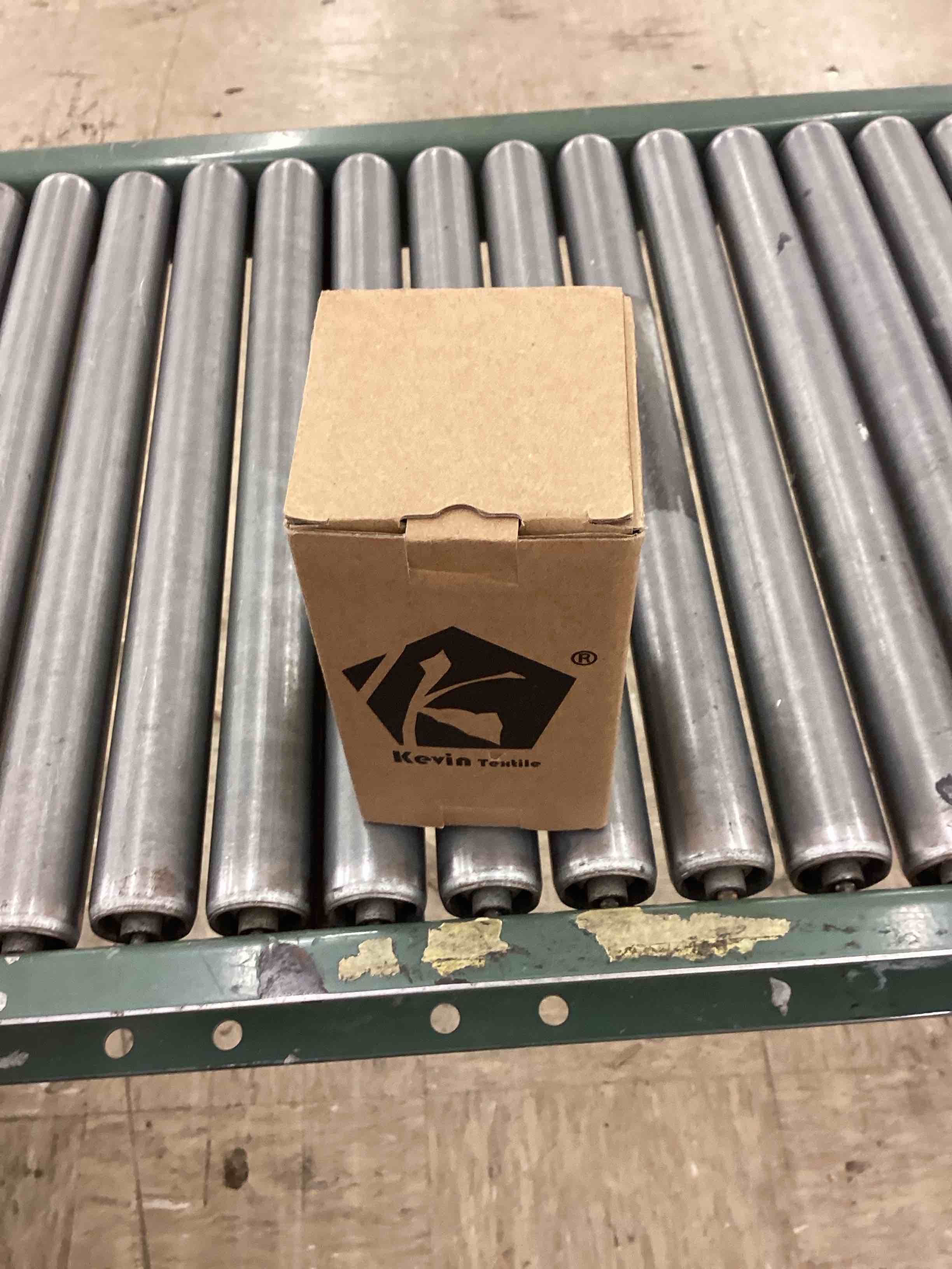 https://s3.amazonaws.com/lotting-images-prod/BoxBids/BXB0503633_1779890952146.jpeg