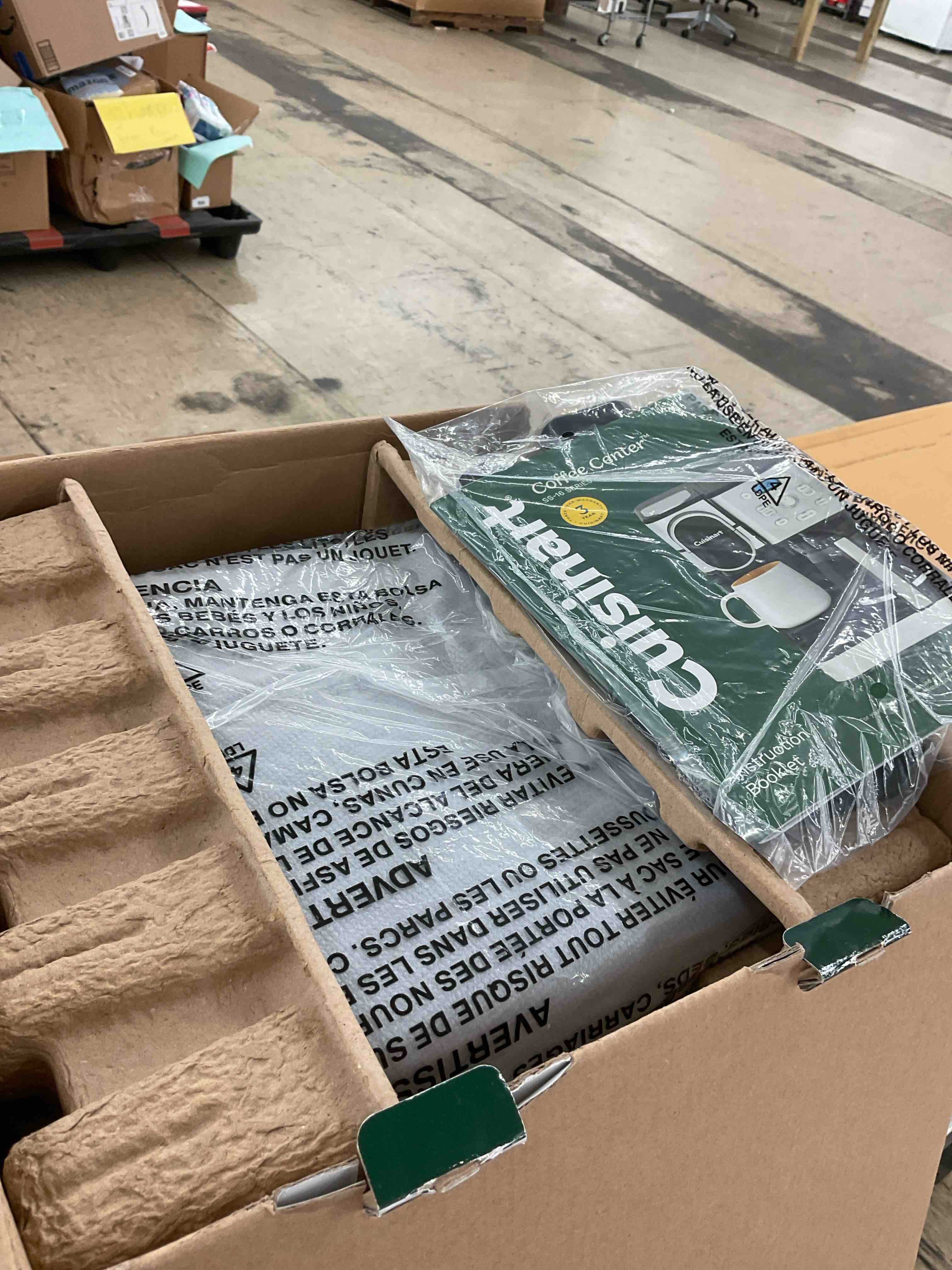 https://s3.amazonaws.com/lotting-images-prod/BoxBids/BXB0504044_1779454701120.jpeg