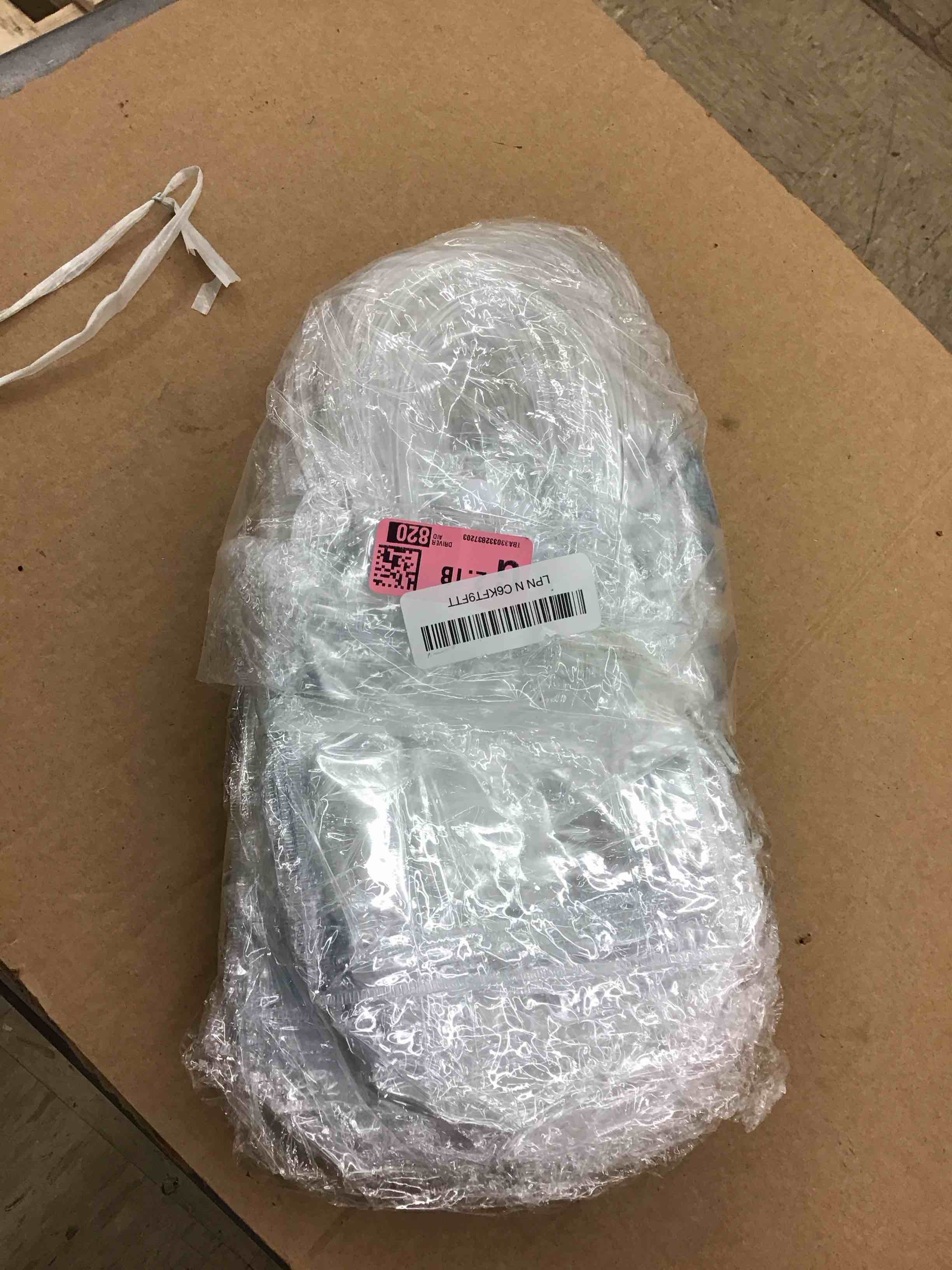 https://s3.amazonaws.com/lotting-images-prod/BoxBids/BXB0504193_1779115068706.jpeg